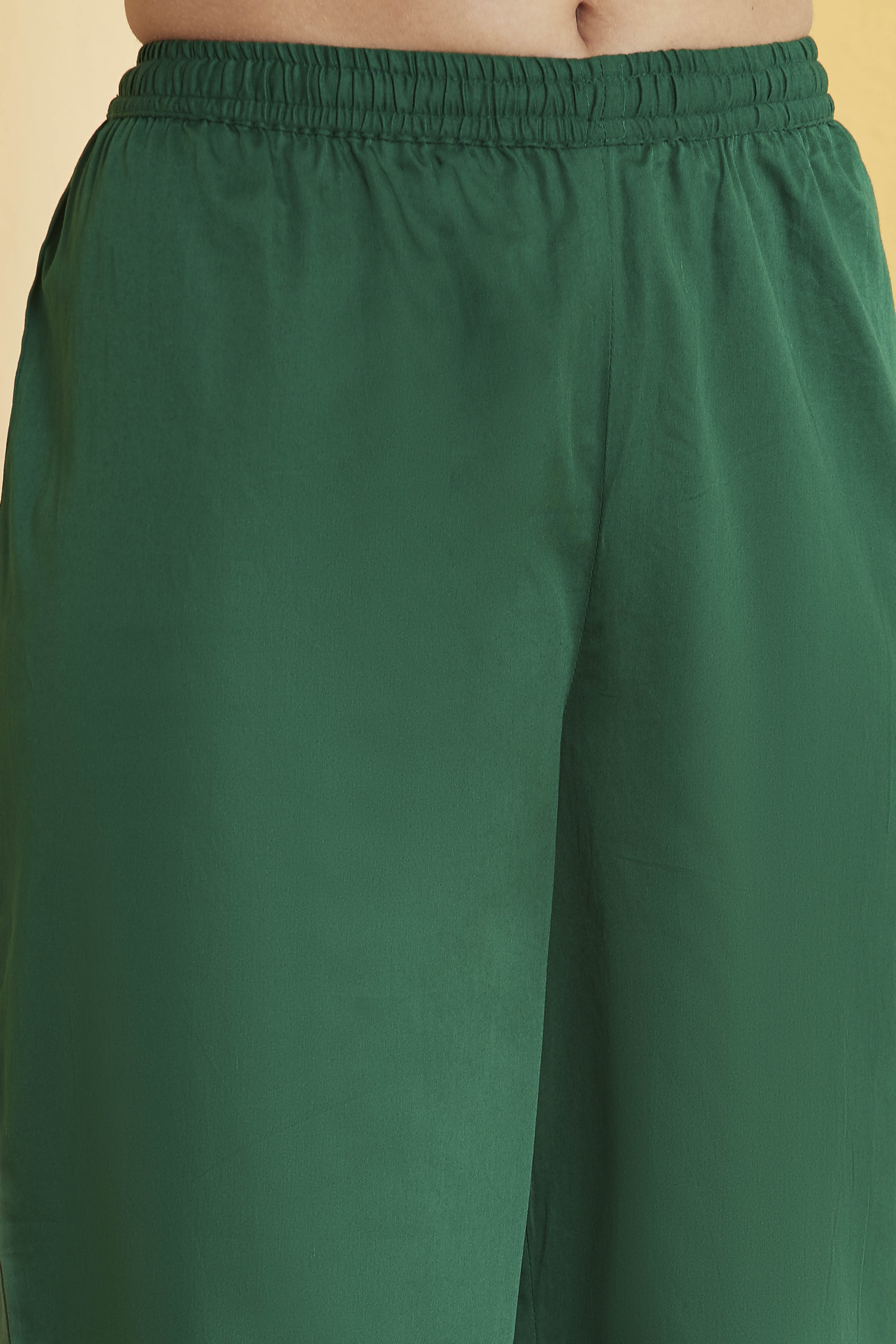 Green Poly Viscose Slub Embroidered Straight Kurta Set image number 2