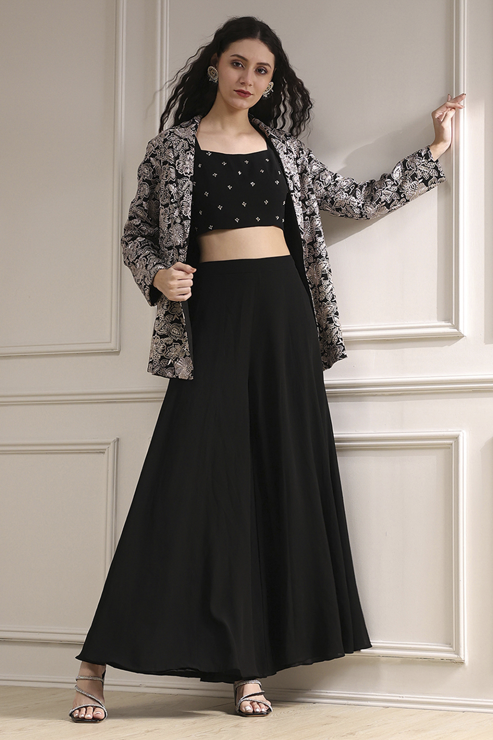 Black Polyester Fitted Embroidered Fusion Set image number 0