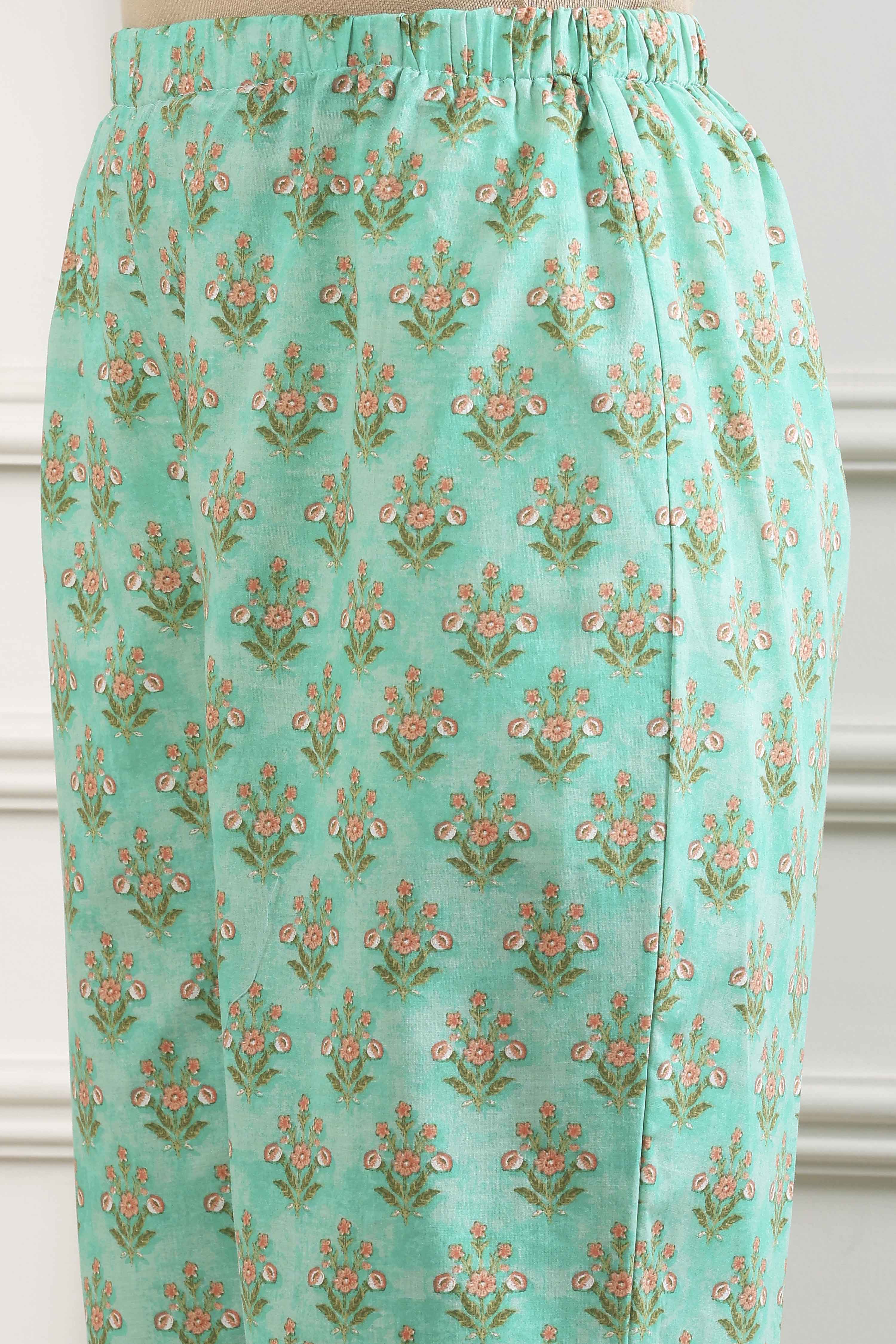 Green Cotton Straight Suit Set image number 2