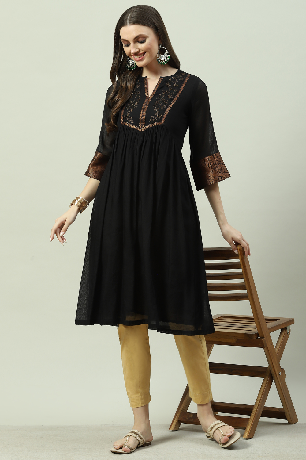 Black Art Silk A-Line Yarndyed Kurta image number 0