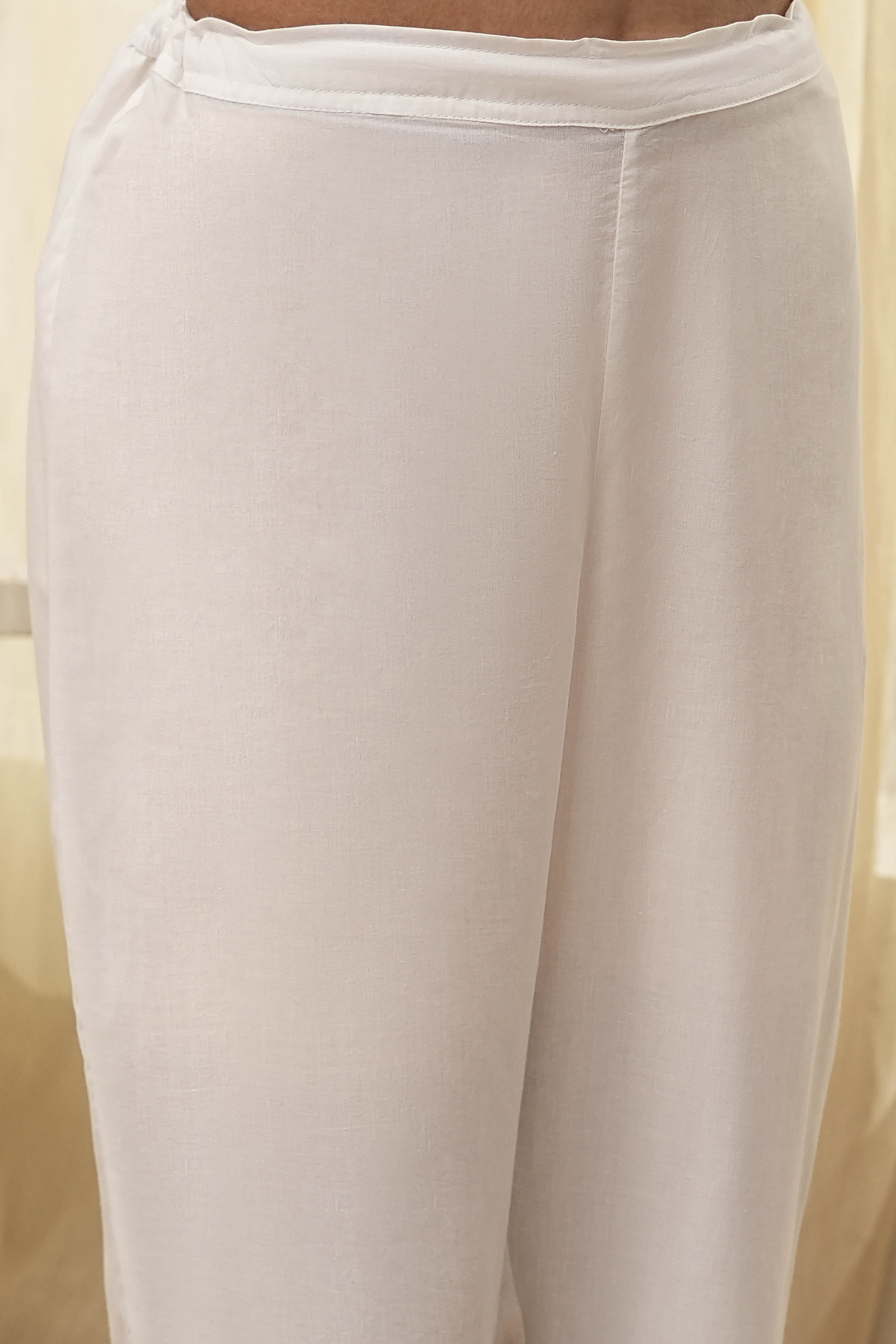 Off-White and Pink Cotton Straight Suit Set image number 2