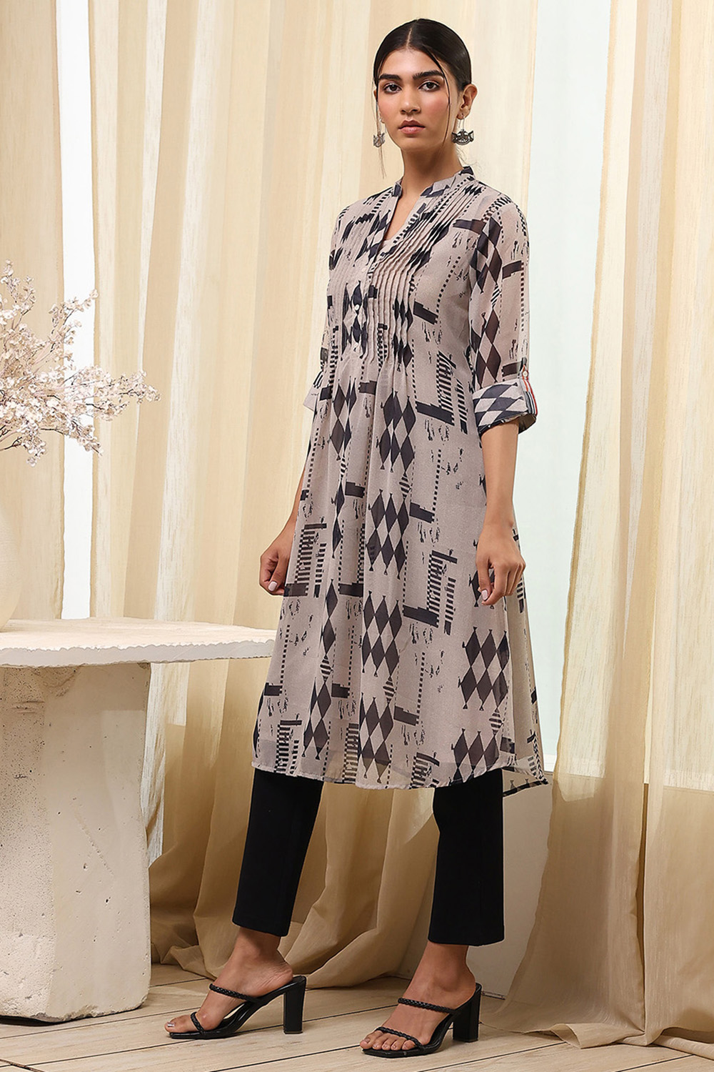 Grey Polyester Straight Kurta Pants Set image number 2