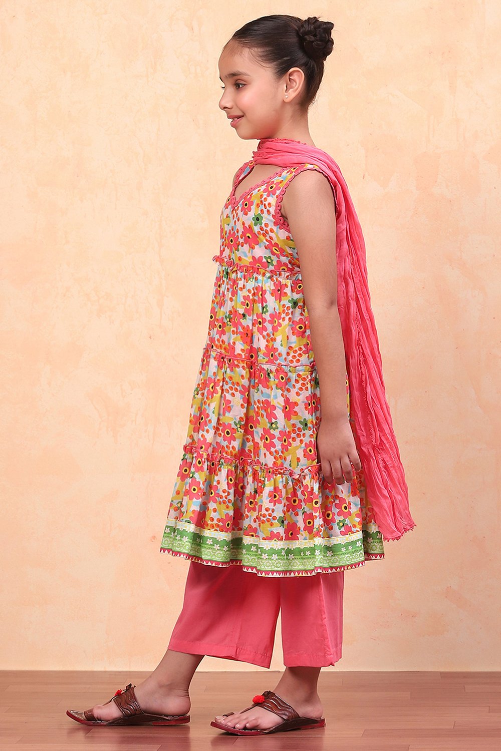 Coral Pure Cotton Floral Printed Tiered Suit Set image number 3