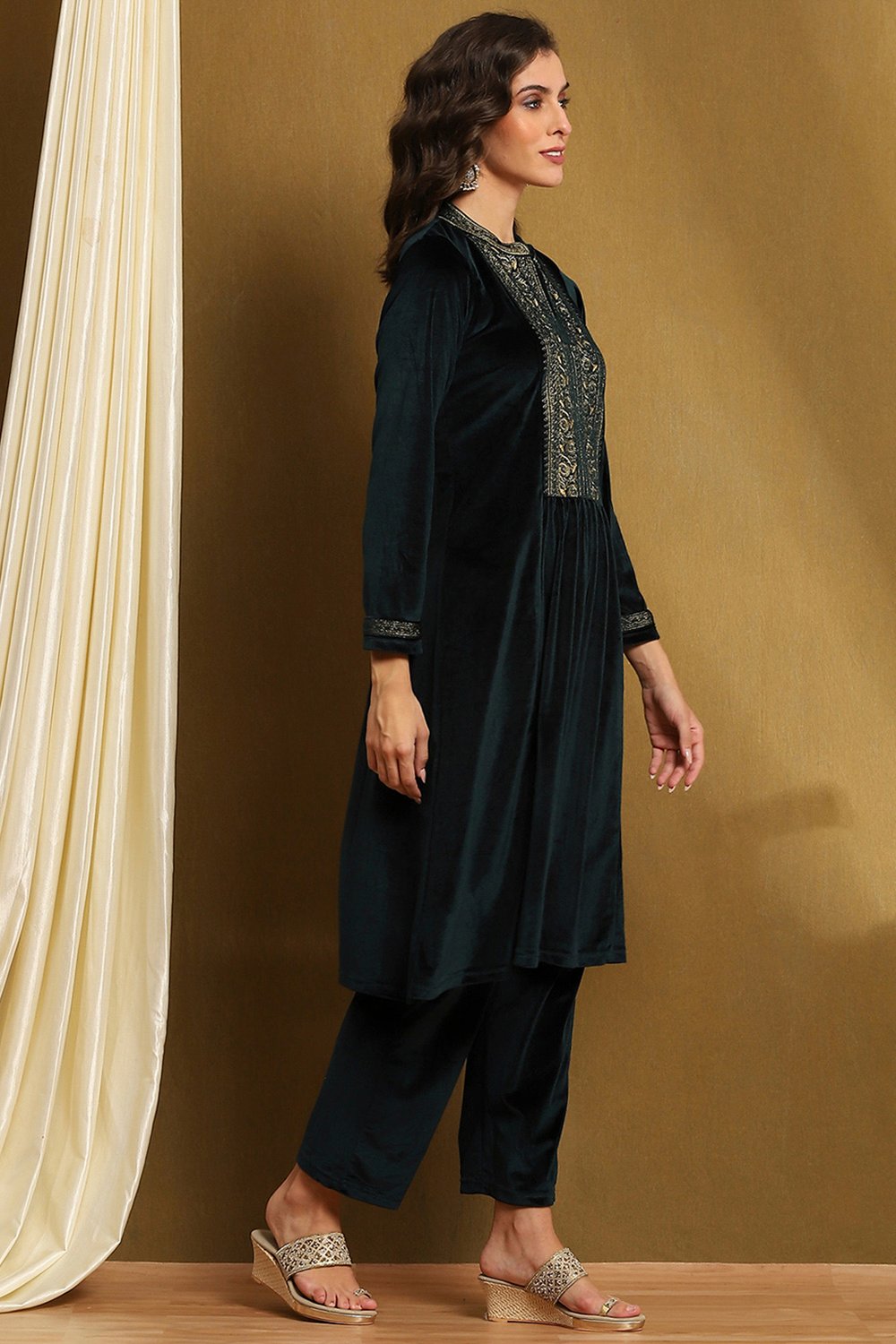 Navy Polyester Straight Suit Set image number 5