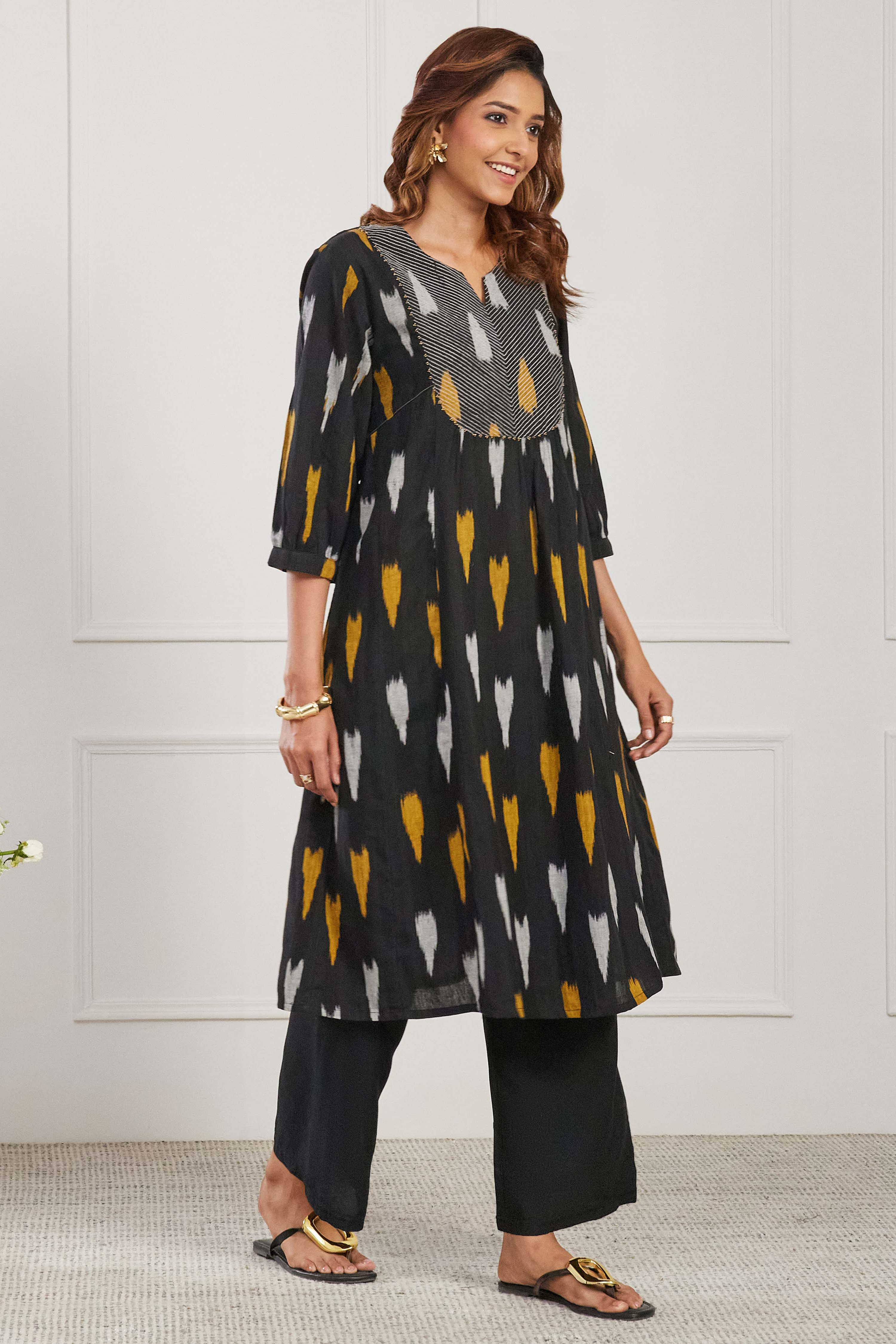 Black Cotton Straight Kurta image number 4