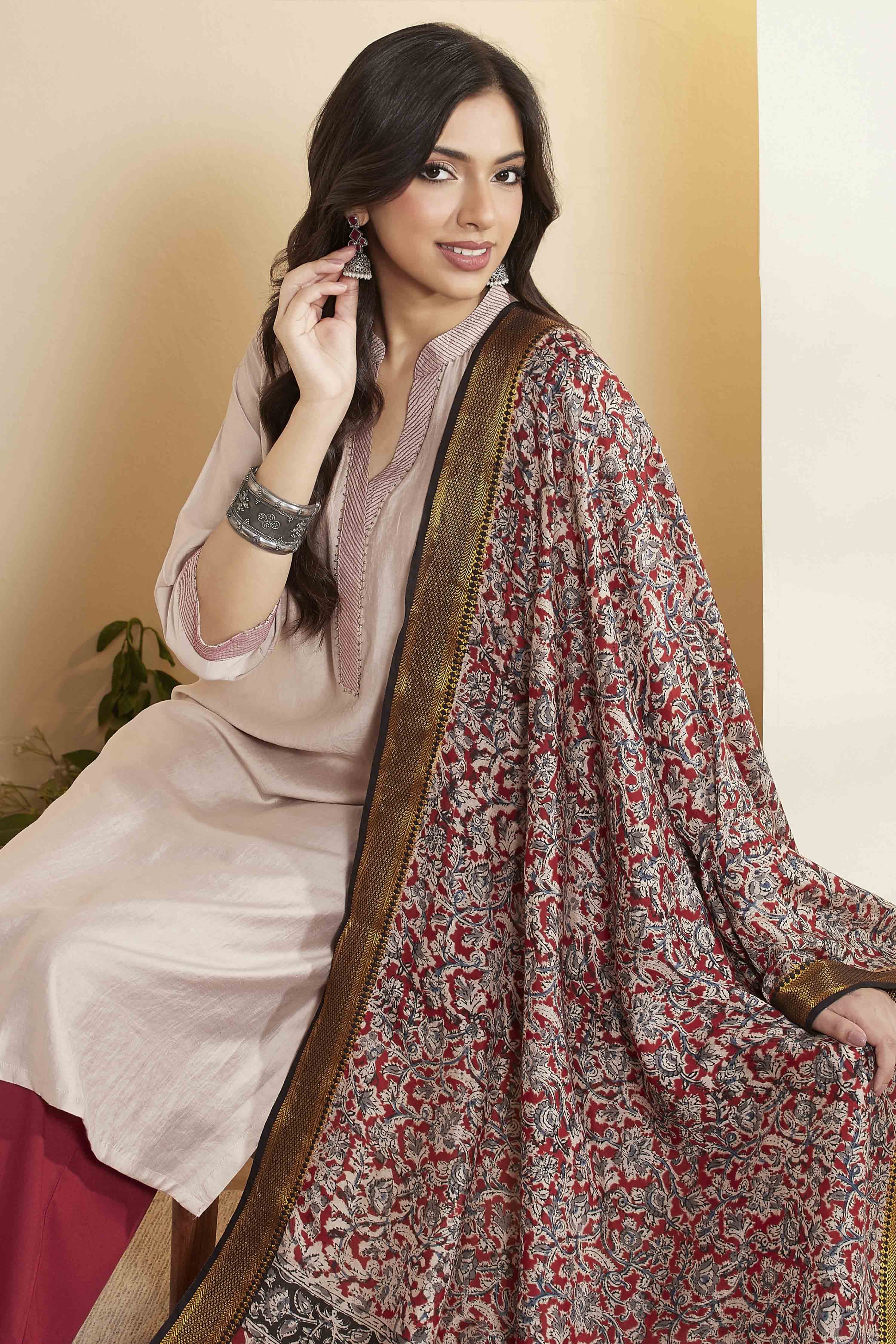 Red Chennur Silk Floral Printed Dupatta image number 1