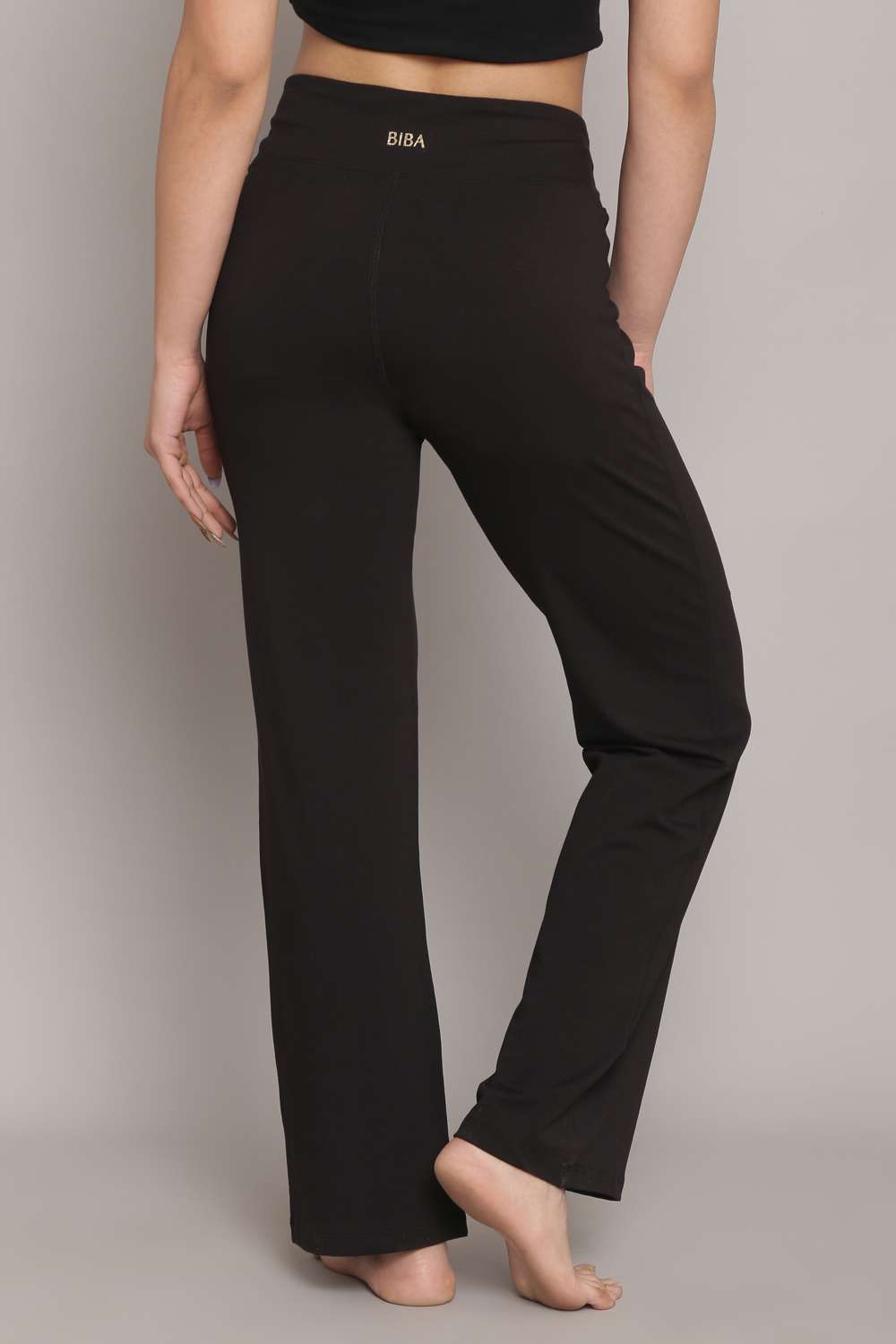 Buy Black Knitted Cotton Blend Yoga Pants (Yoga Pants) for INR599