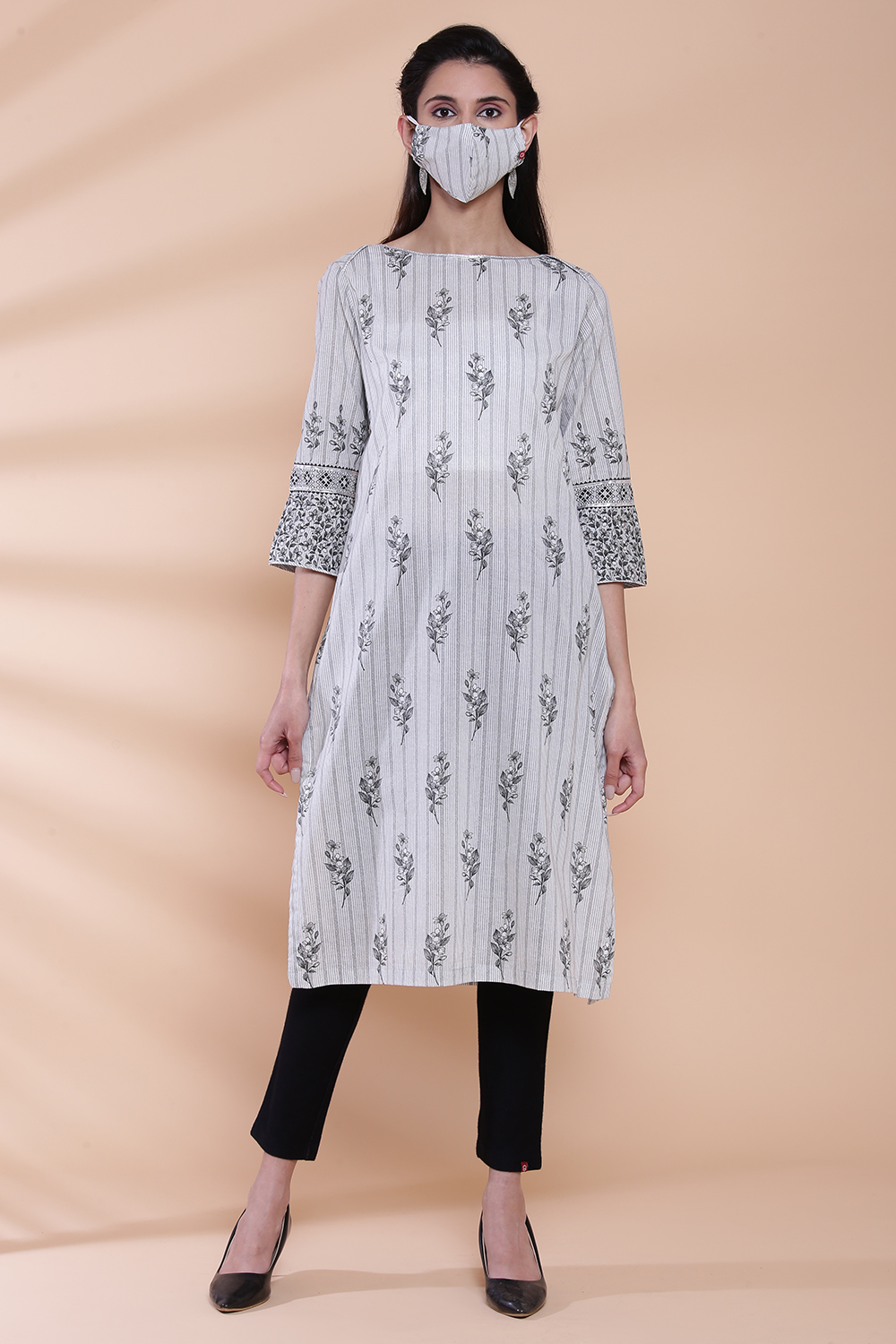 Grey Cotton Straight Kurta image number 5