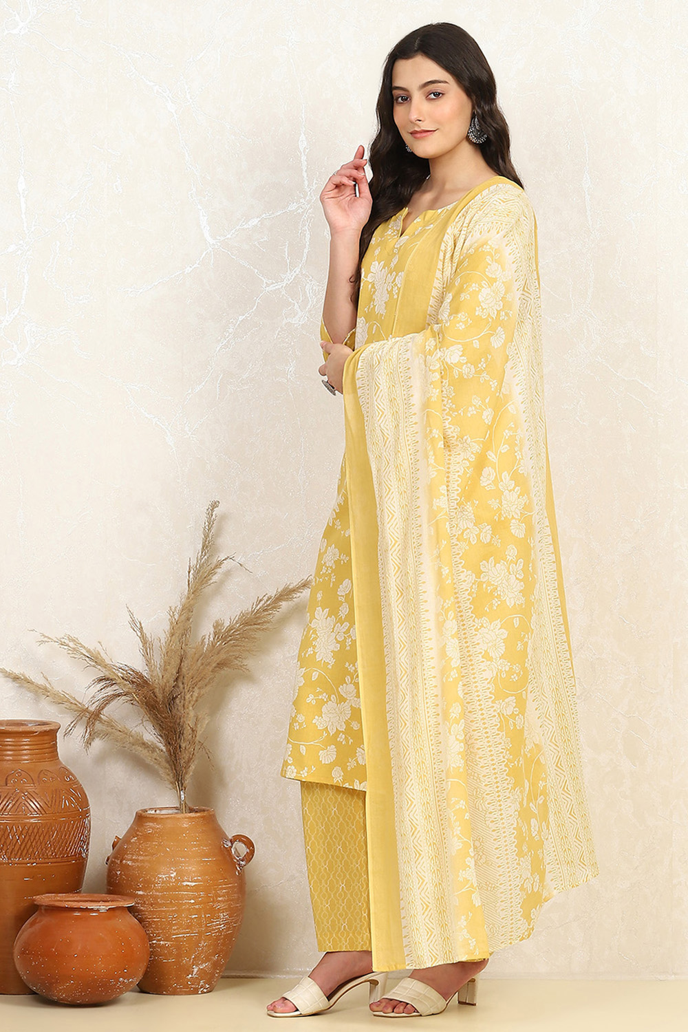 Rama Cotton Screen Print Unstitched Suit Set image number 4