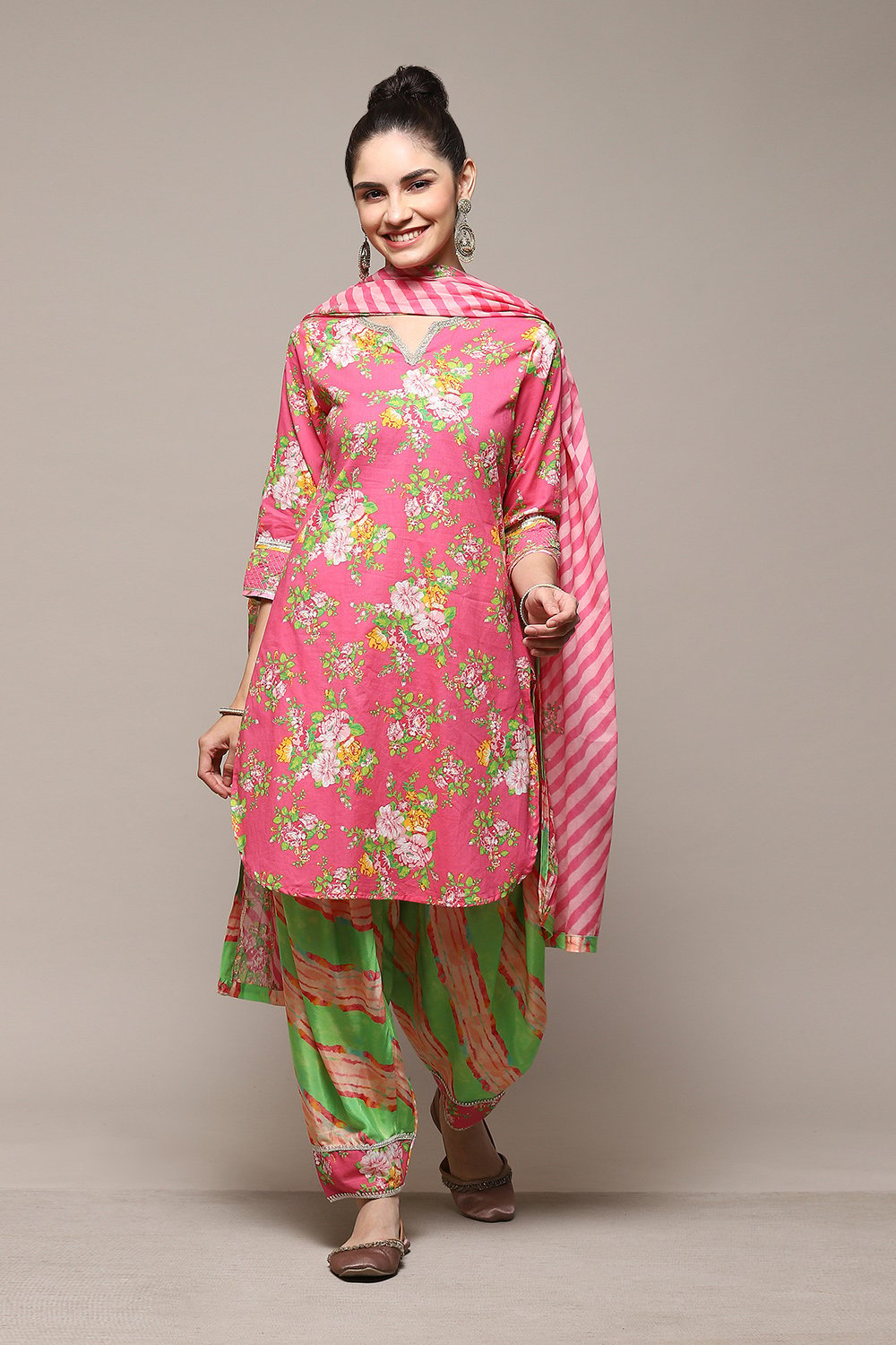 Pink & Green Cotton Straight Kurta Palazzo Suit Set image number 0