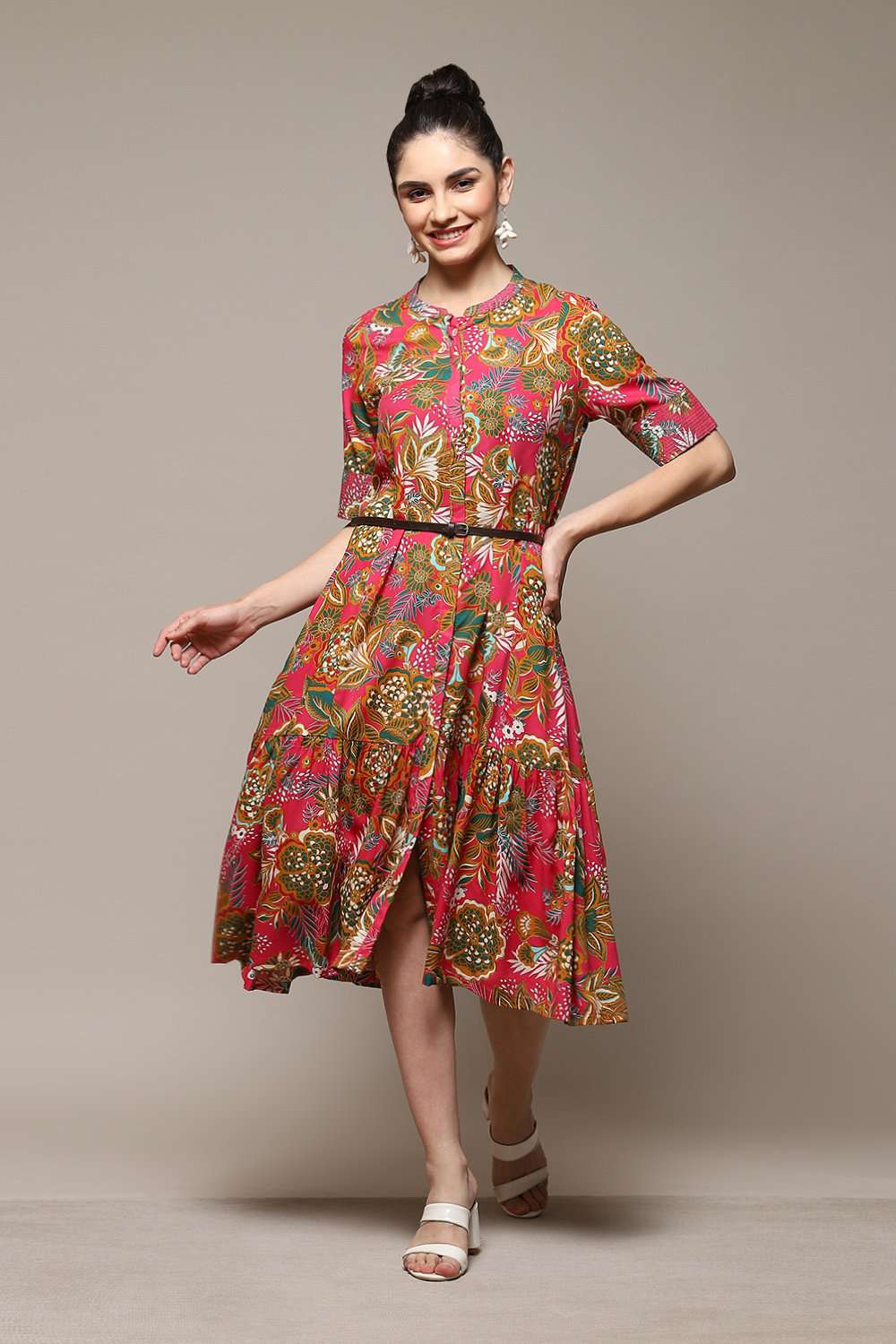 Deep Fuchsia Rayon Straight Printed Dress image number 5