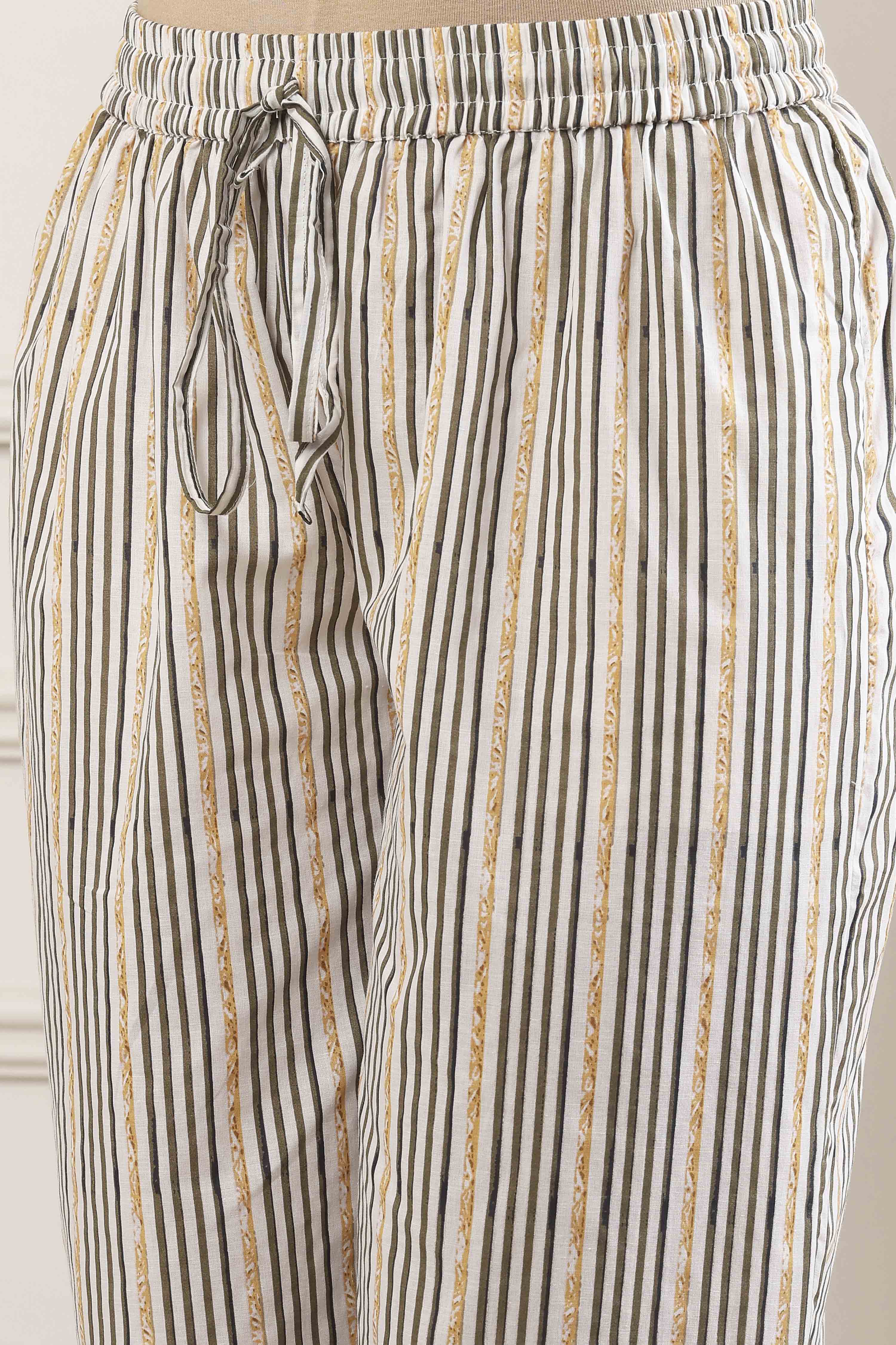 Green Cotton Straight Suit Set image number 2