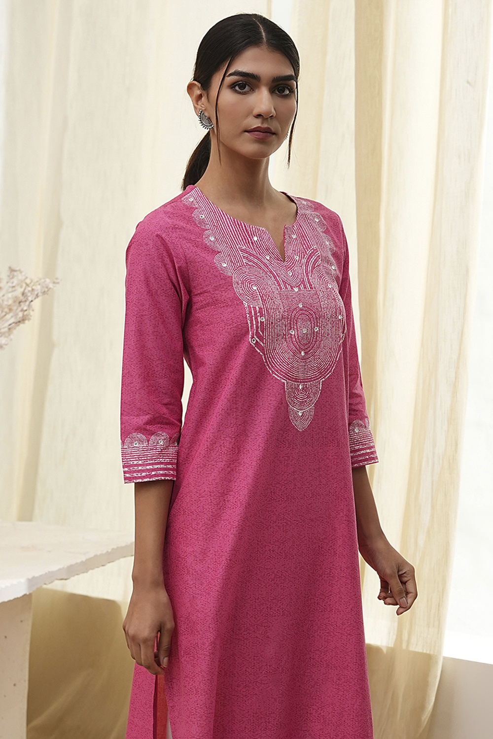 Pink Pure Cotton Printed Straight Kurta image number 1