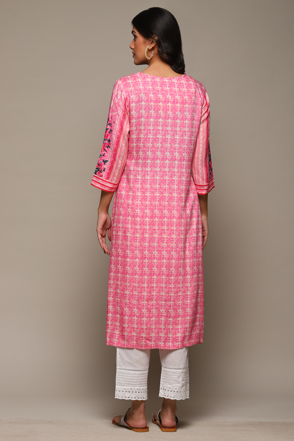 Pink LIVA Straight Printed Kurta image number 4