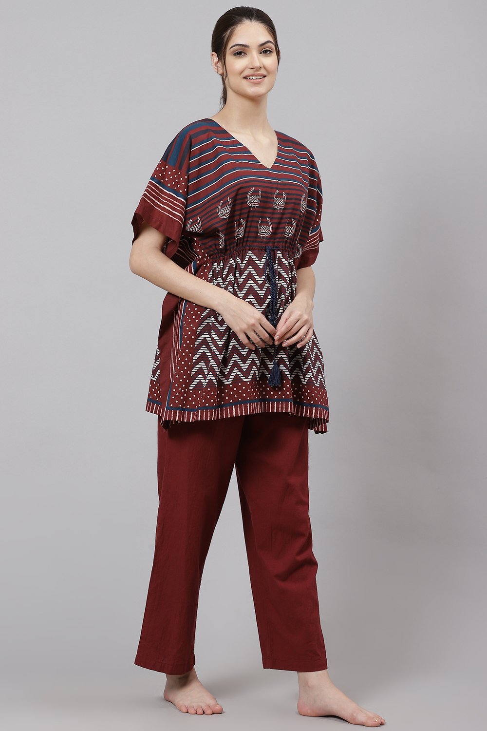 Navy Straight Cotton Two Piece Printed Sleepwear Set image number 4