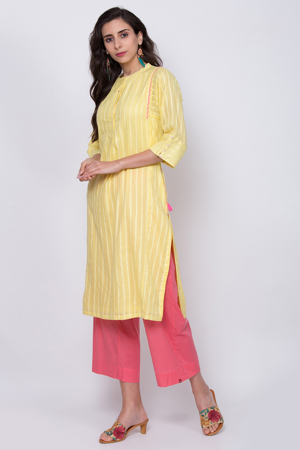 Yellow Metallic Cotton Straight Kurta image number 2