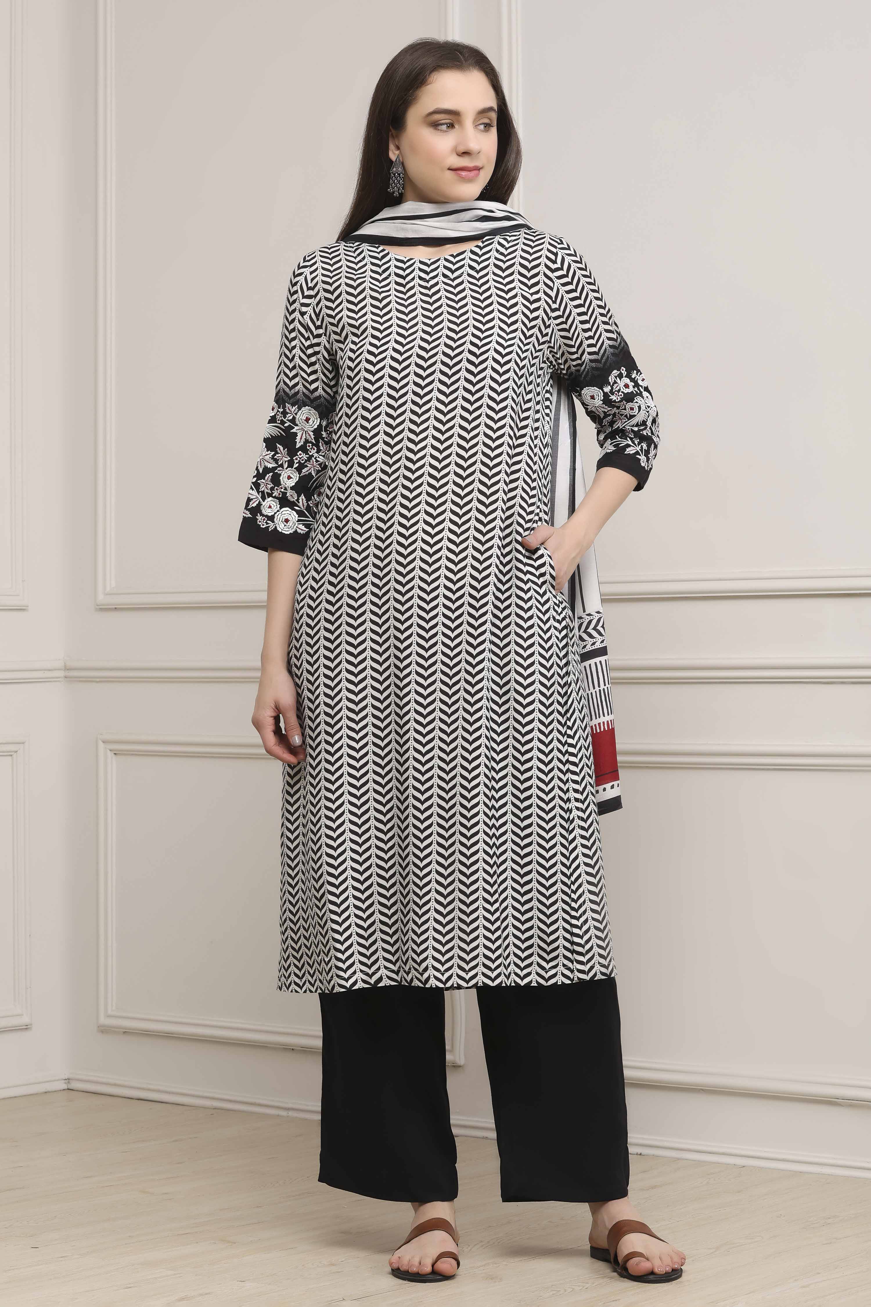 Black Modal Printed Straight Suit Set image number 6