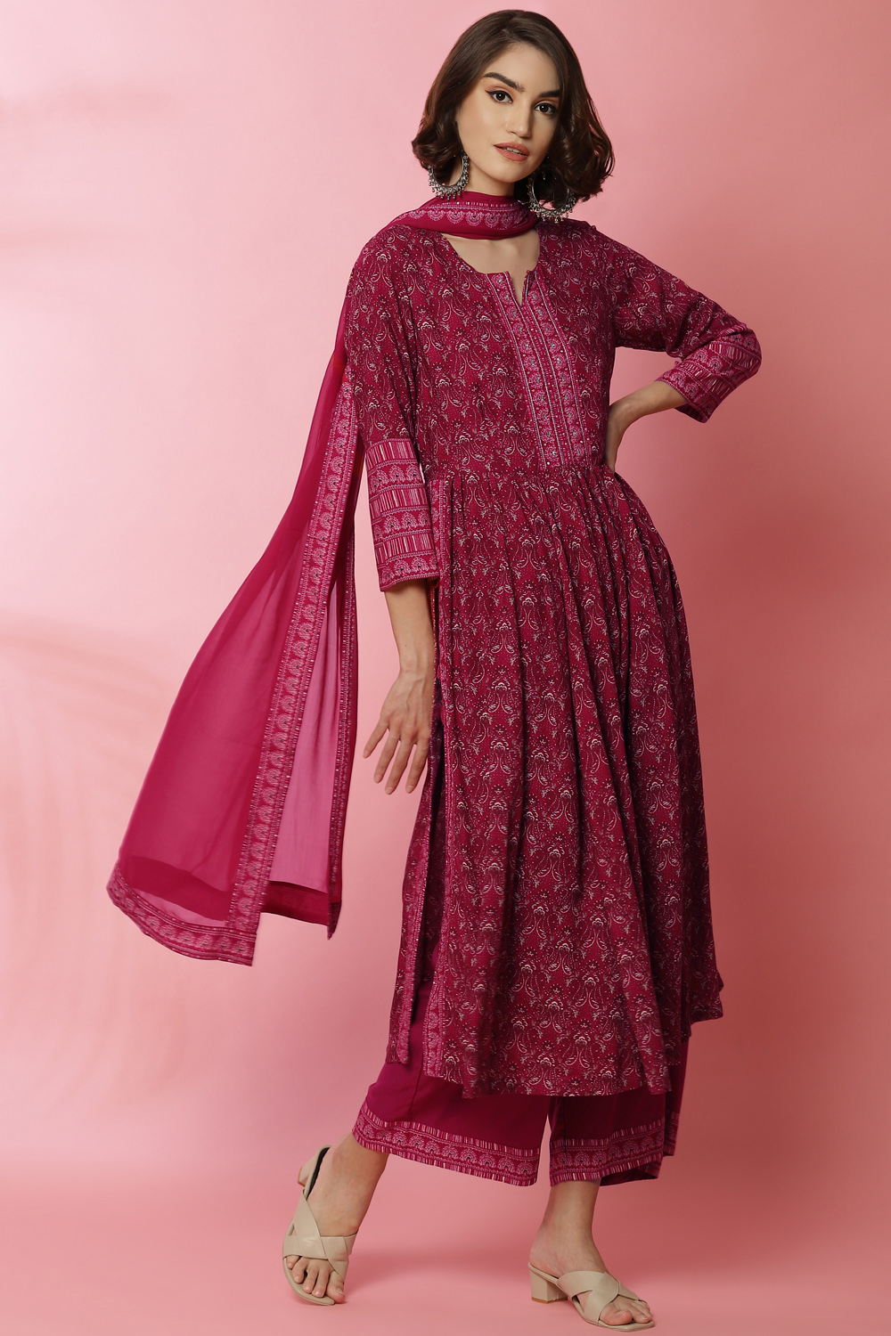 Magenta Rayon Flared Kurta Palazzo Suit Set image number 4