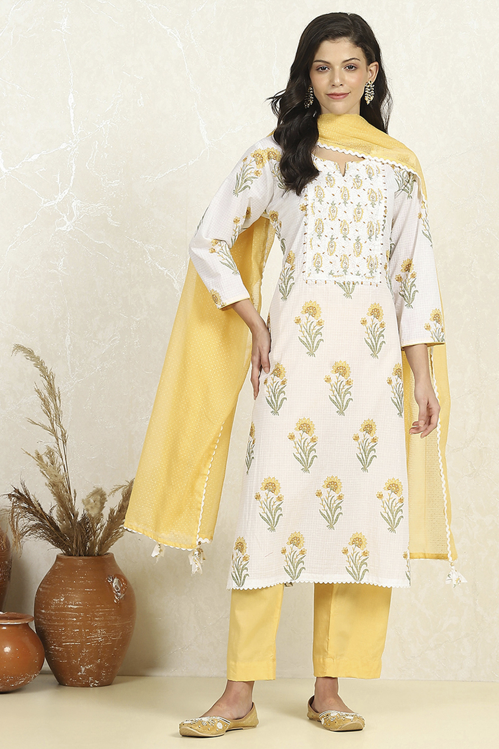 Blue Cotton Unstitched Suit Set image number 7
