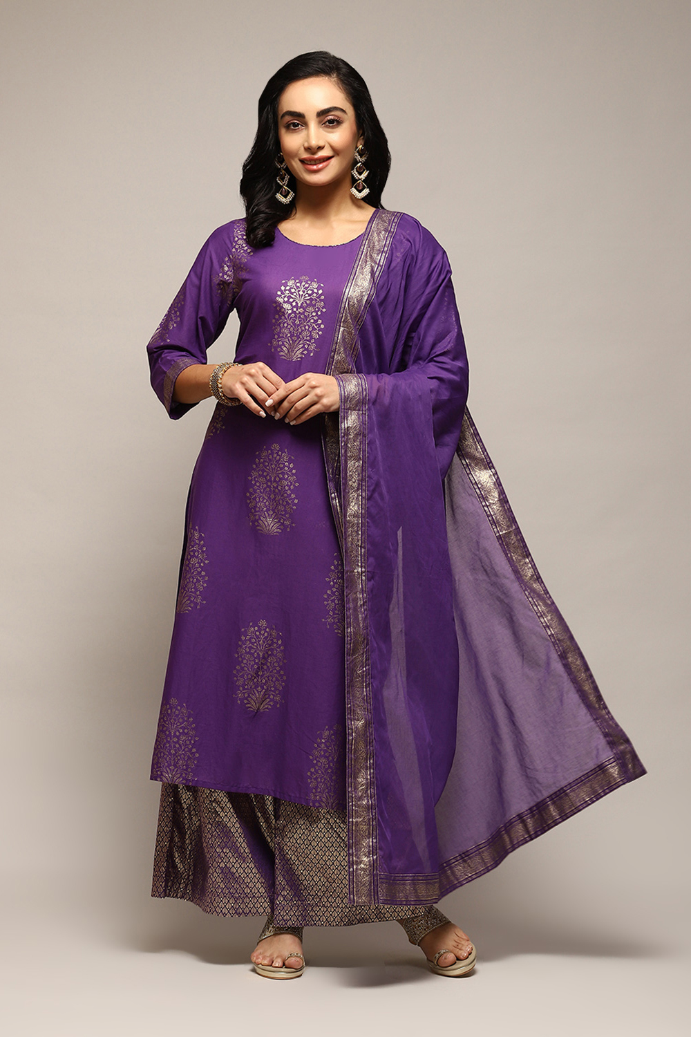 Purple Cotton Straight Printed Kurta Capri Suit Set image number 7