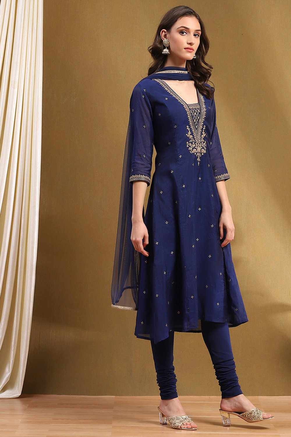 Red Embroidered Festive Kalidar Suit Set image number 5