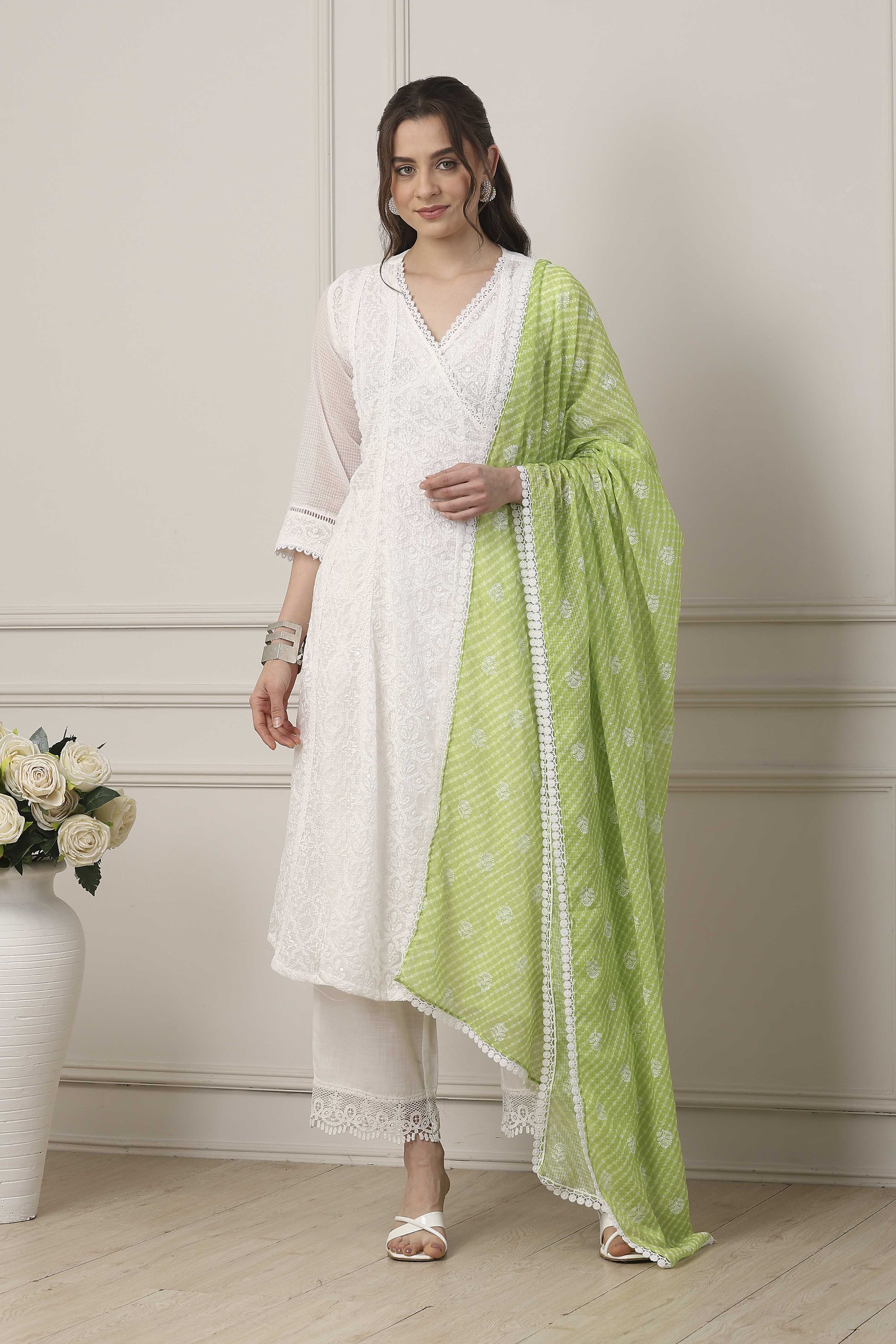White Cotton Lace Embroidered Straight Suit Set image number 7