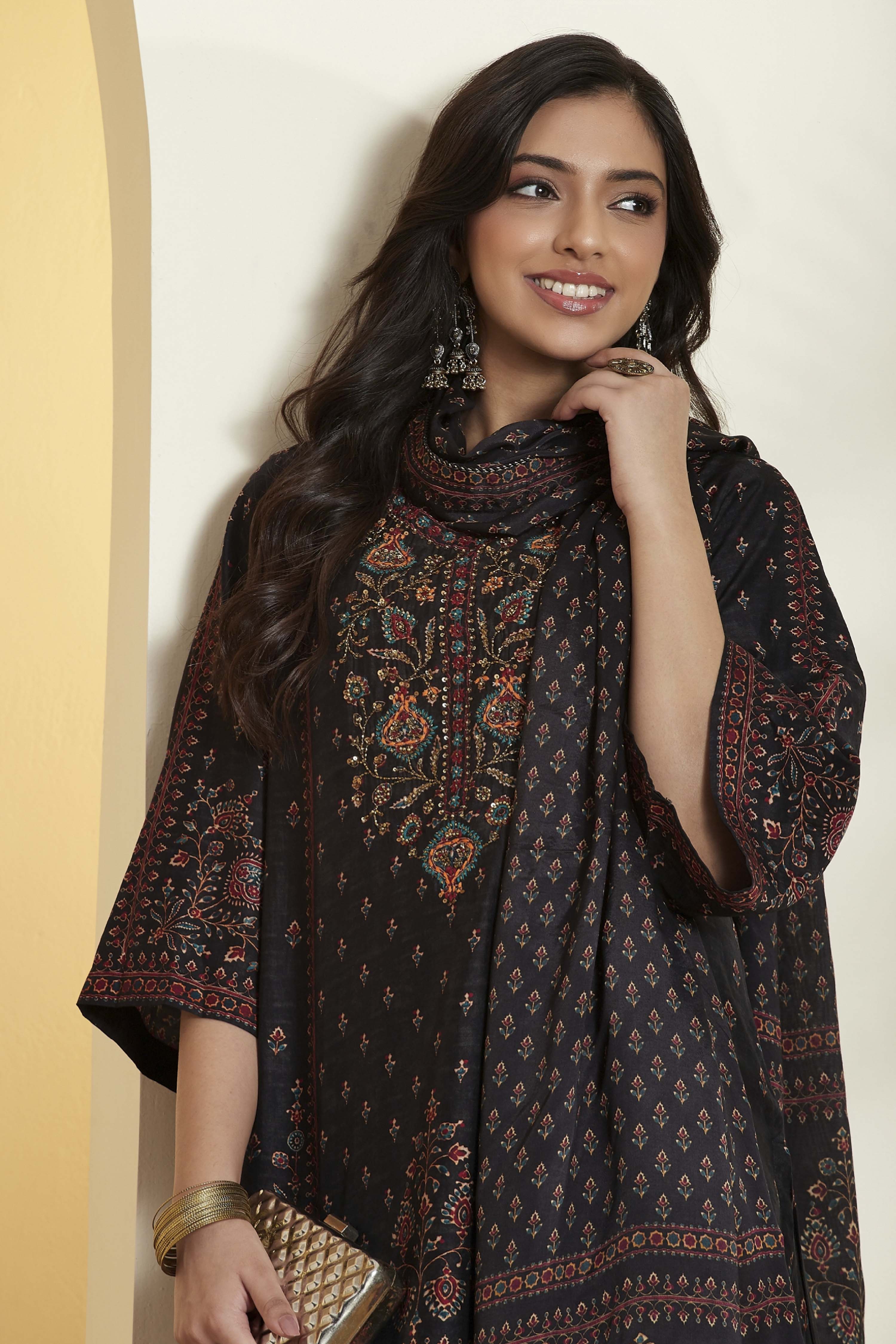 Black Viscose Blend Printed Straight Kurta Set image number 1