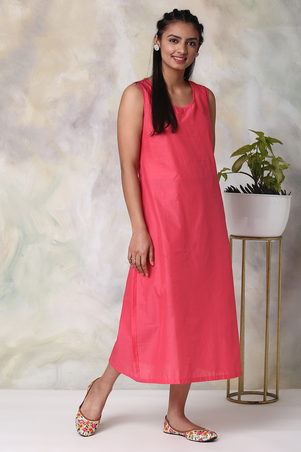 Yellow Cotton Double Layered Printed Kurta Dress image number 6