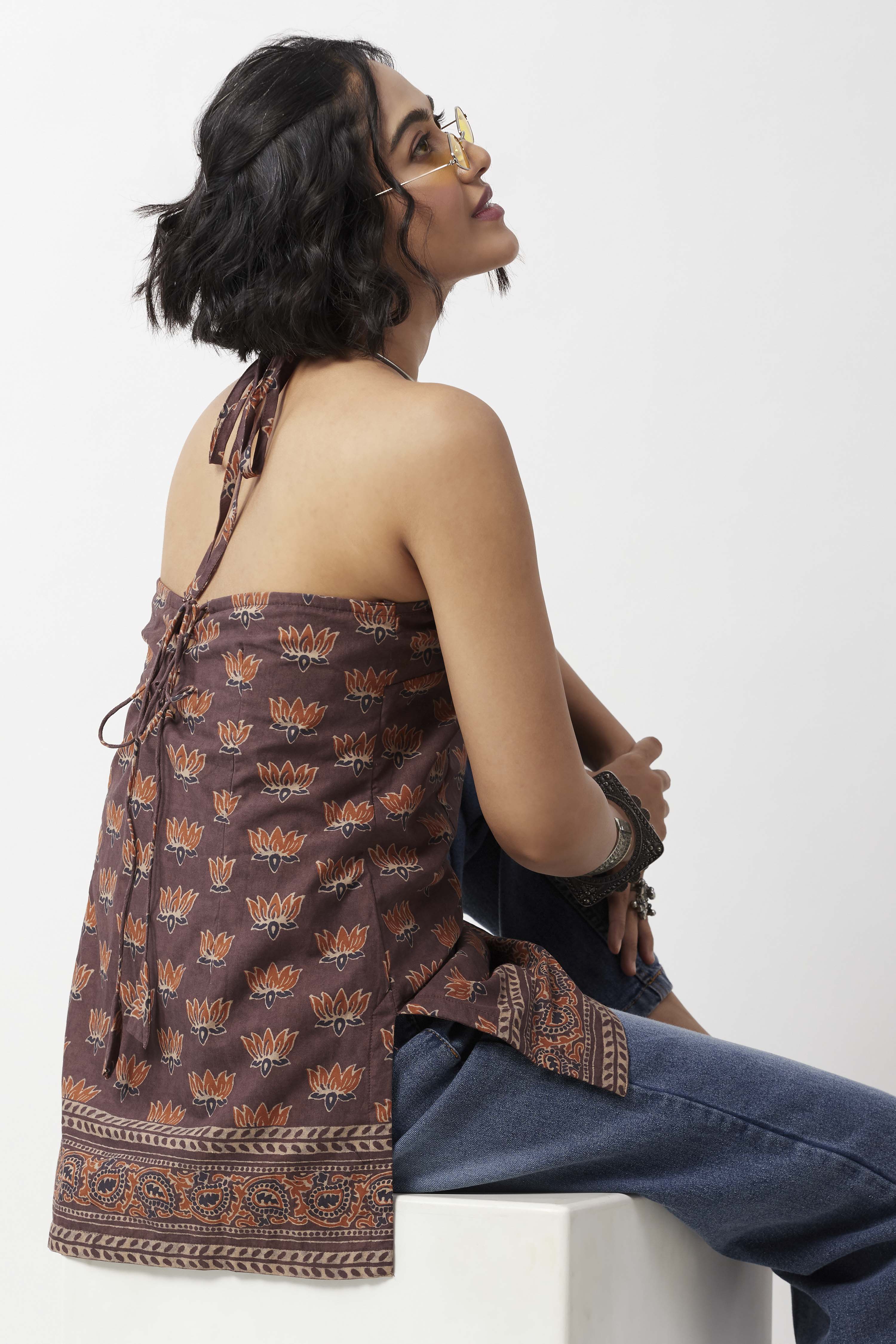 Brown Cotton Floral Printed Halter Kurti image number 5