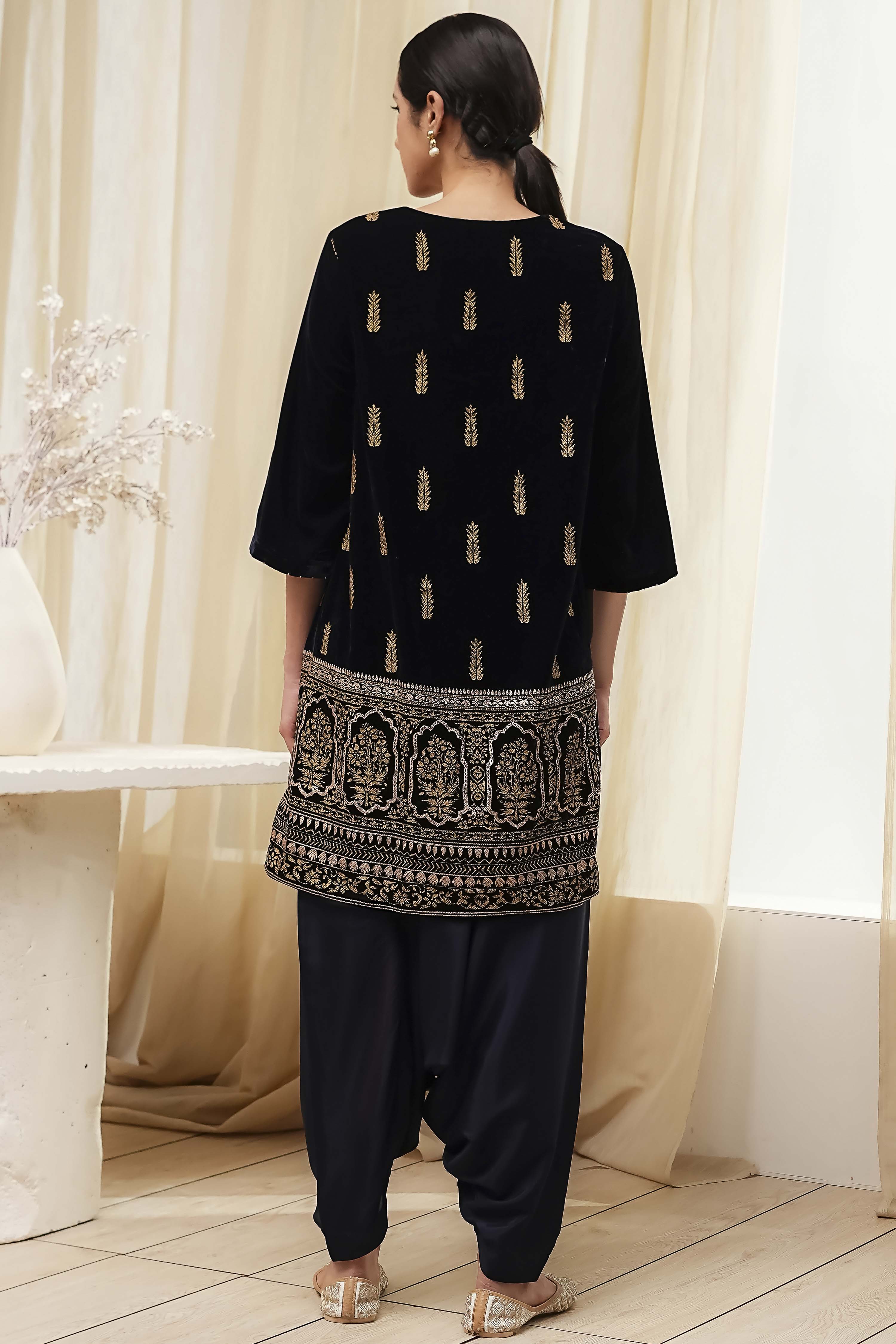 Navy Blue Polyester Straight Kurta Pants Set image number 4