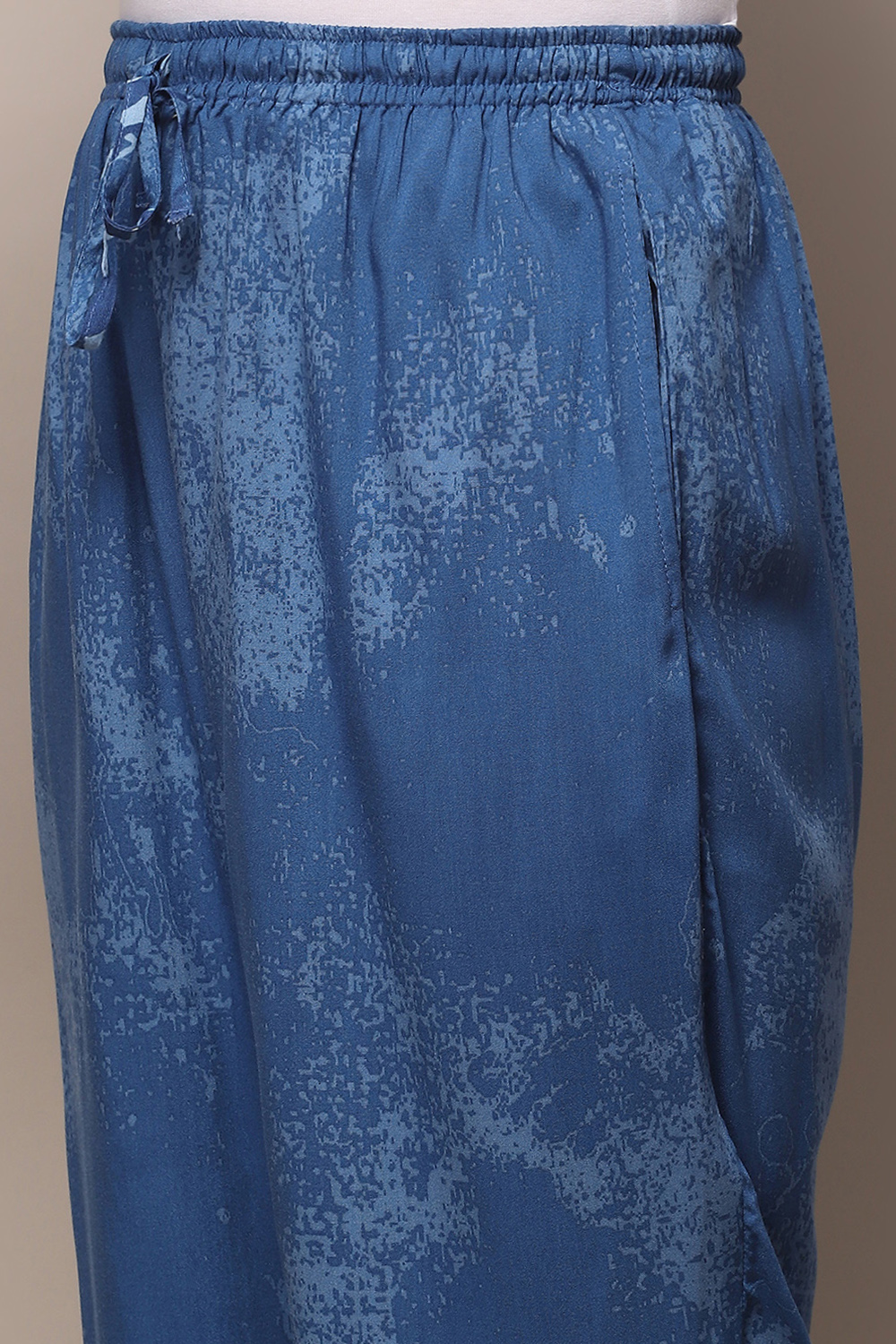 Electric Blue Rayon Straight Kurta Set image number 2