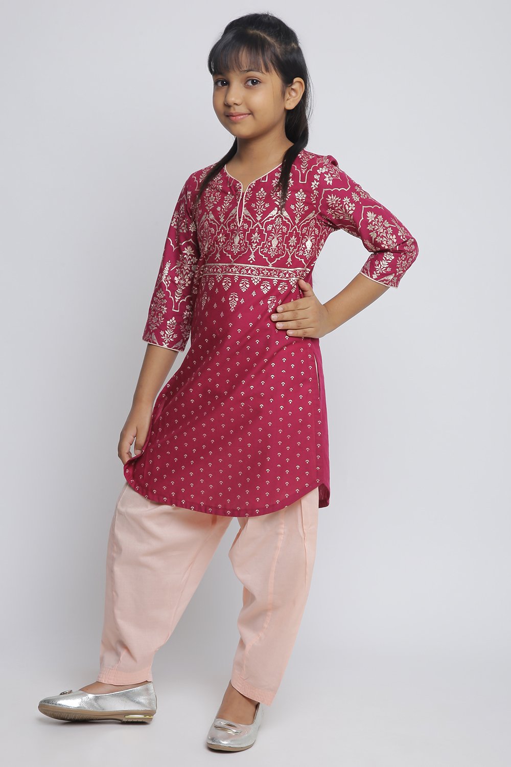 Blue and White Cotton Printed Straight Suit Set image number 3