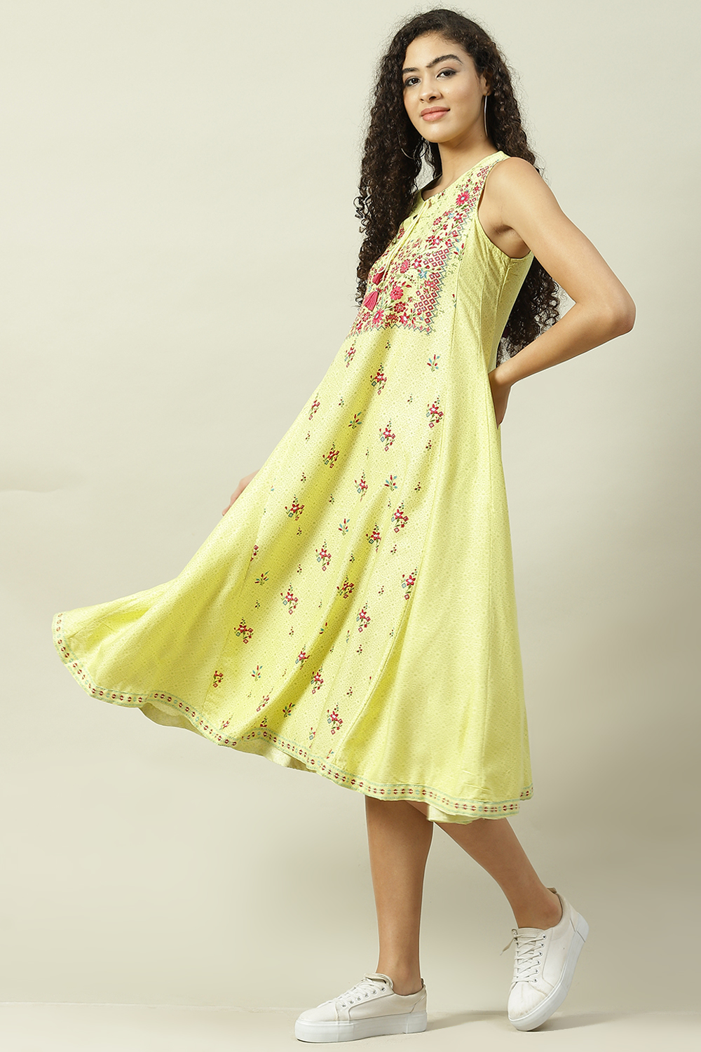 Lime LIVA A Line Dress image number 2