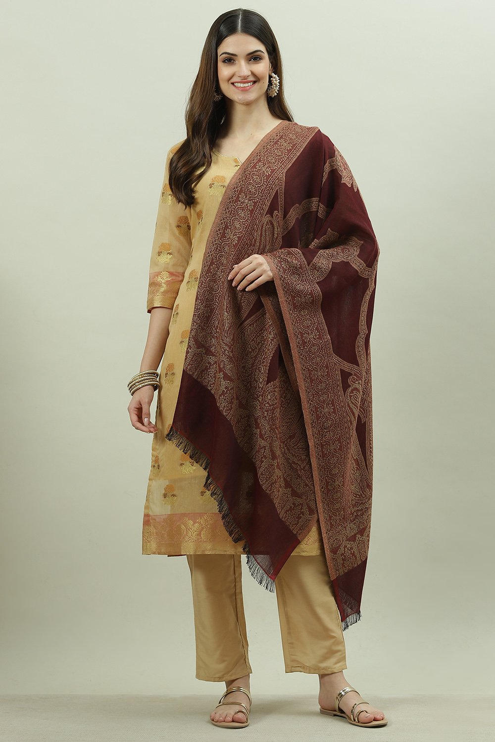 Maroon Acrylic Yarndyed Dupatta image number 0