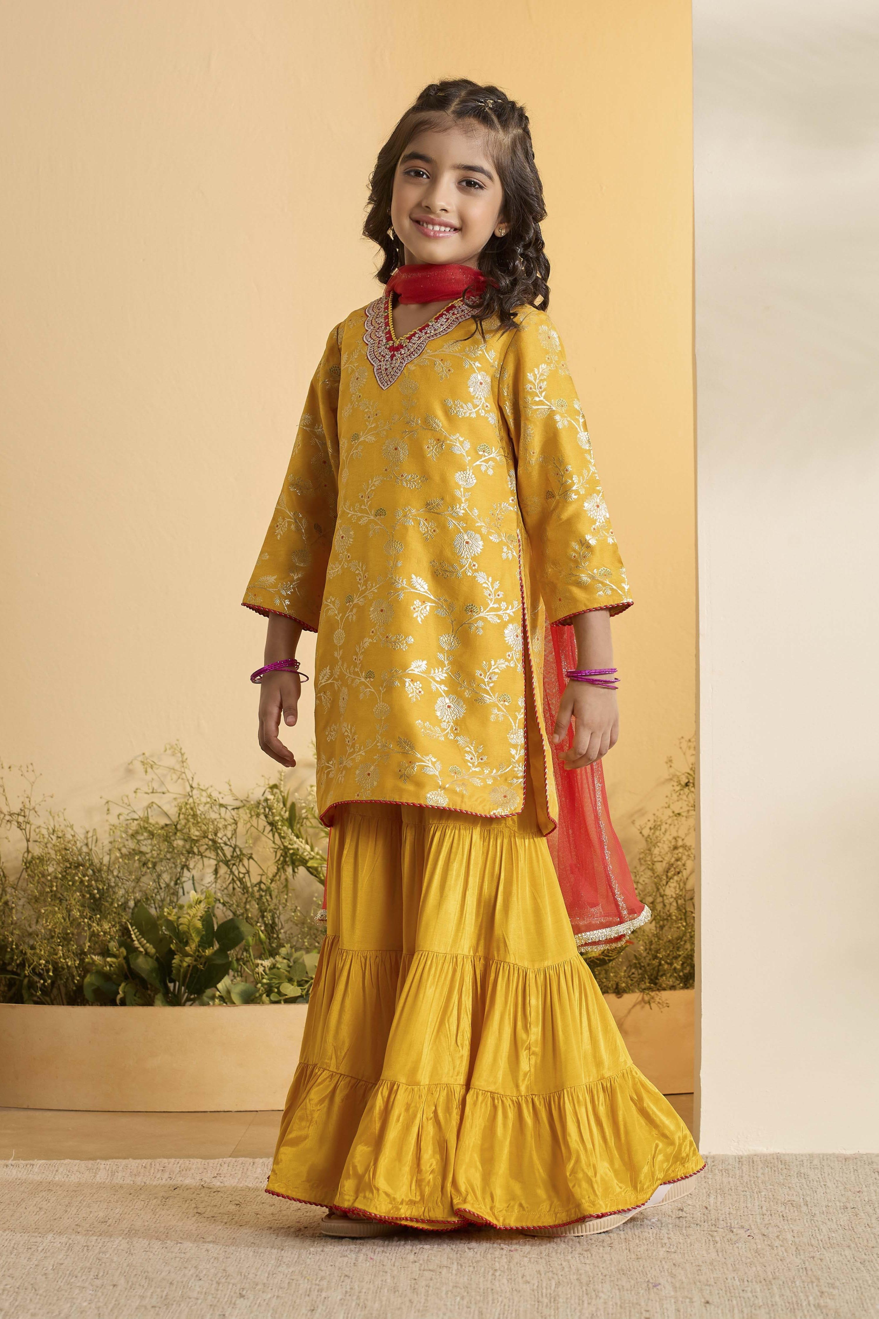 Yellow Floral Printed Straight Sharara Kurta Set image number 3