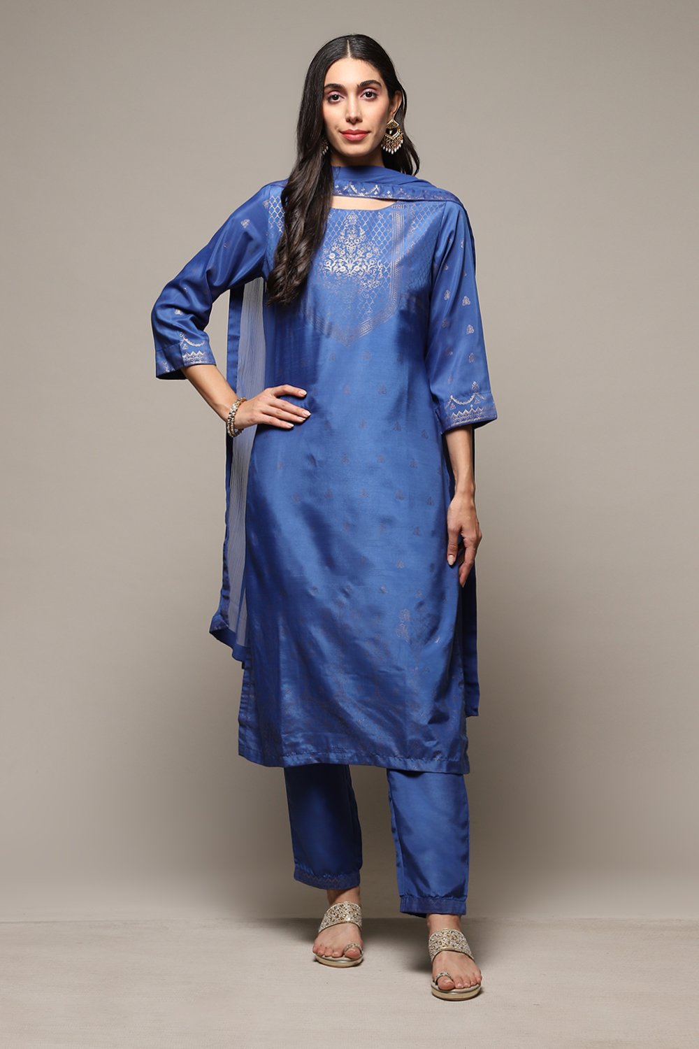 Blue Art Silk Straight Kurta Regular Pant Suit Set image number 7
