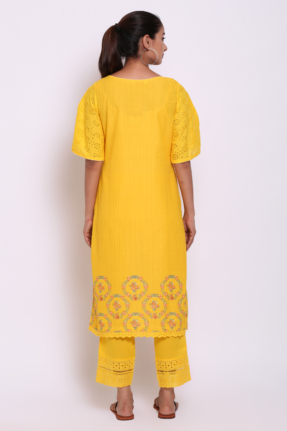 Yellow Cotton Straight Printed Kurta image number 5