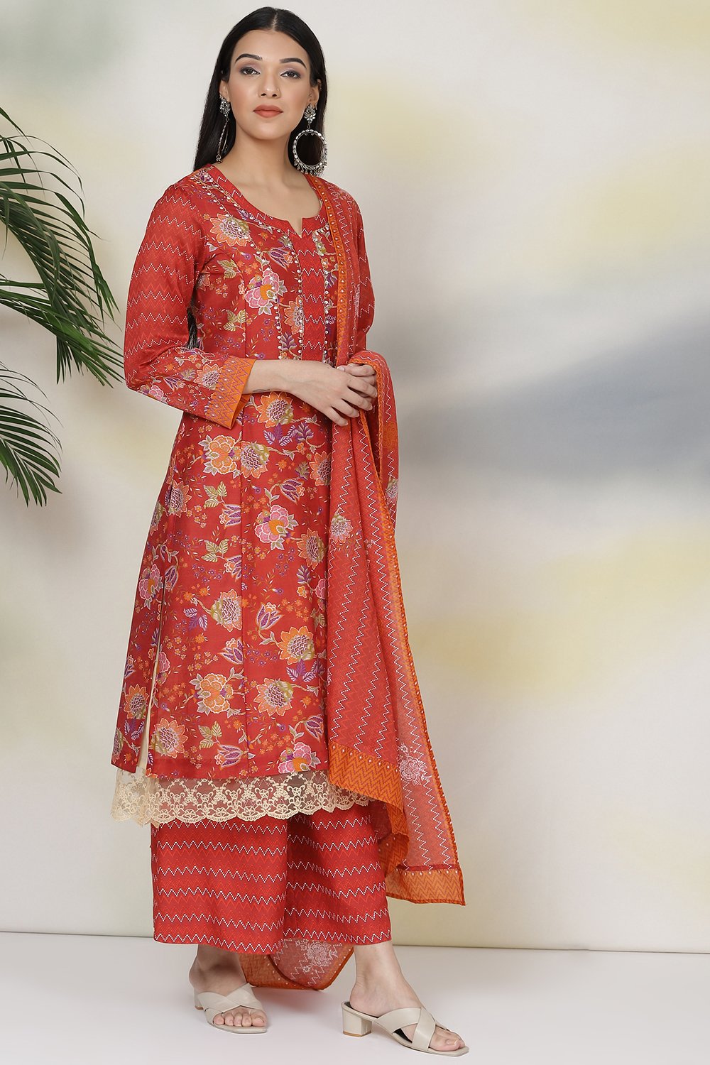 Red Cotton Silk Double Layered Kurta Flared Palazzo Suit Set image number 6