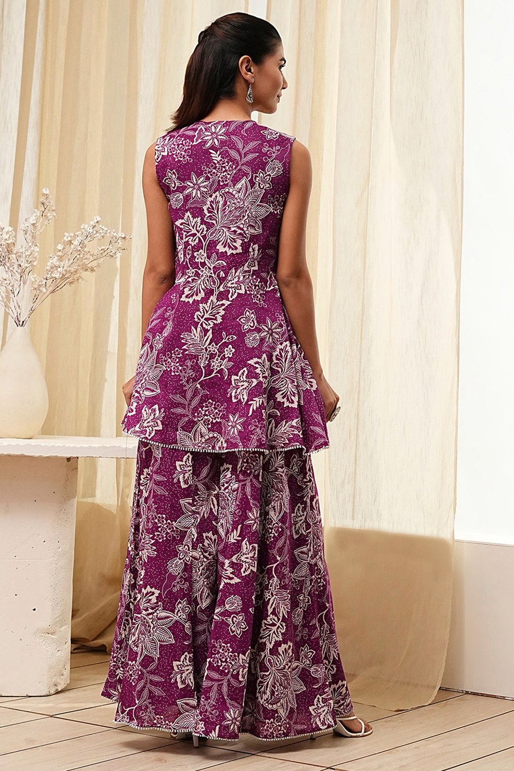 Green Cotton Floral Peplum Suit Set image number 4
