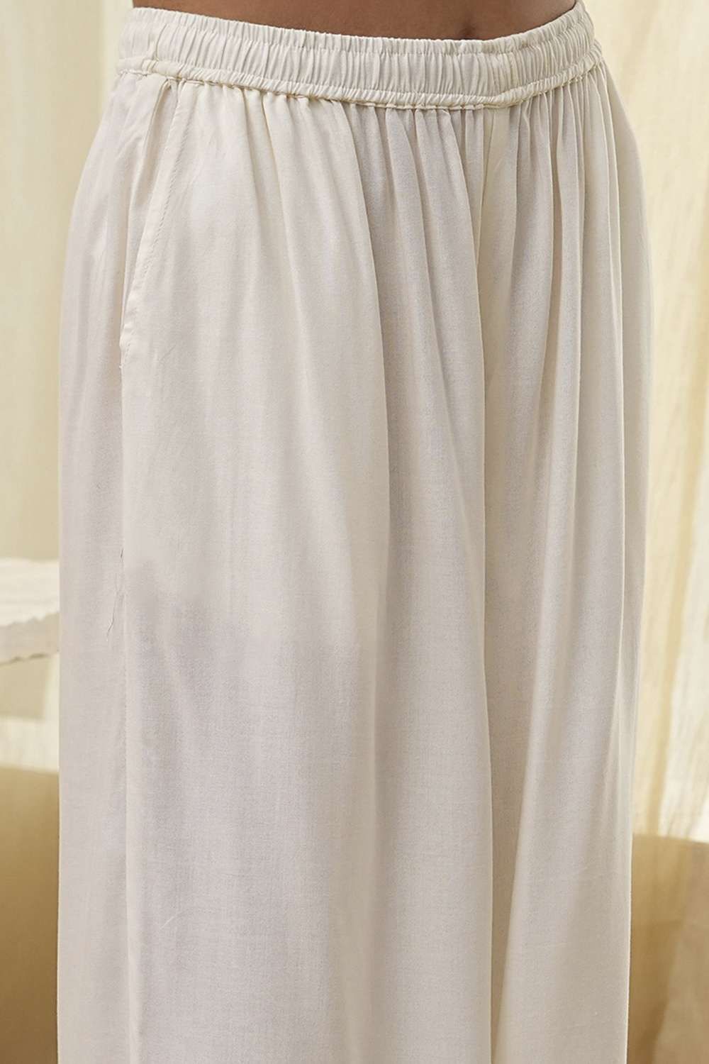 Navy Blue Viscose Solid Straight Palazzos image number 1