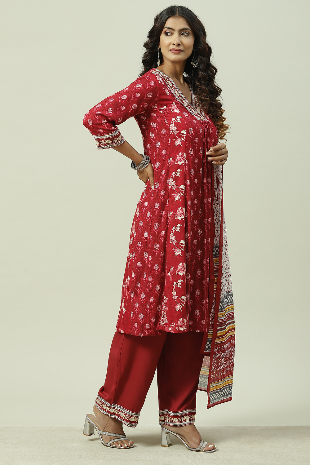 Red LIVA A-Line Kurta Palazzo Suit Set image number 7