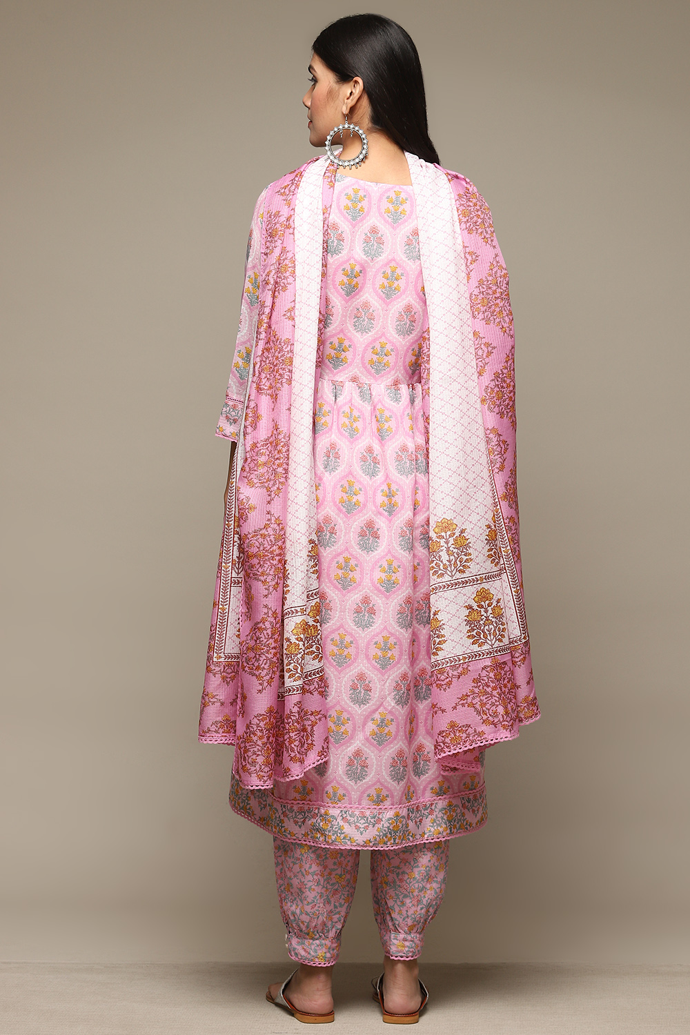Lilac Cotton Blend Gathered Kurta Suit Set image number 4