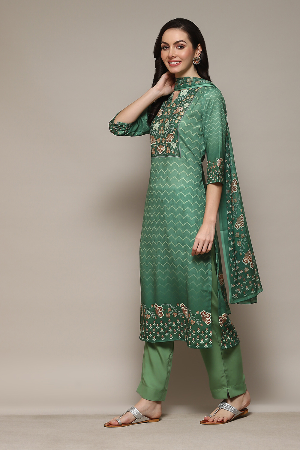 Green Cotton Blend Digital Print Unstitched Suit Set image number 6