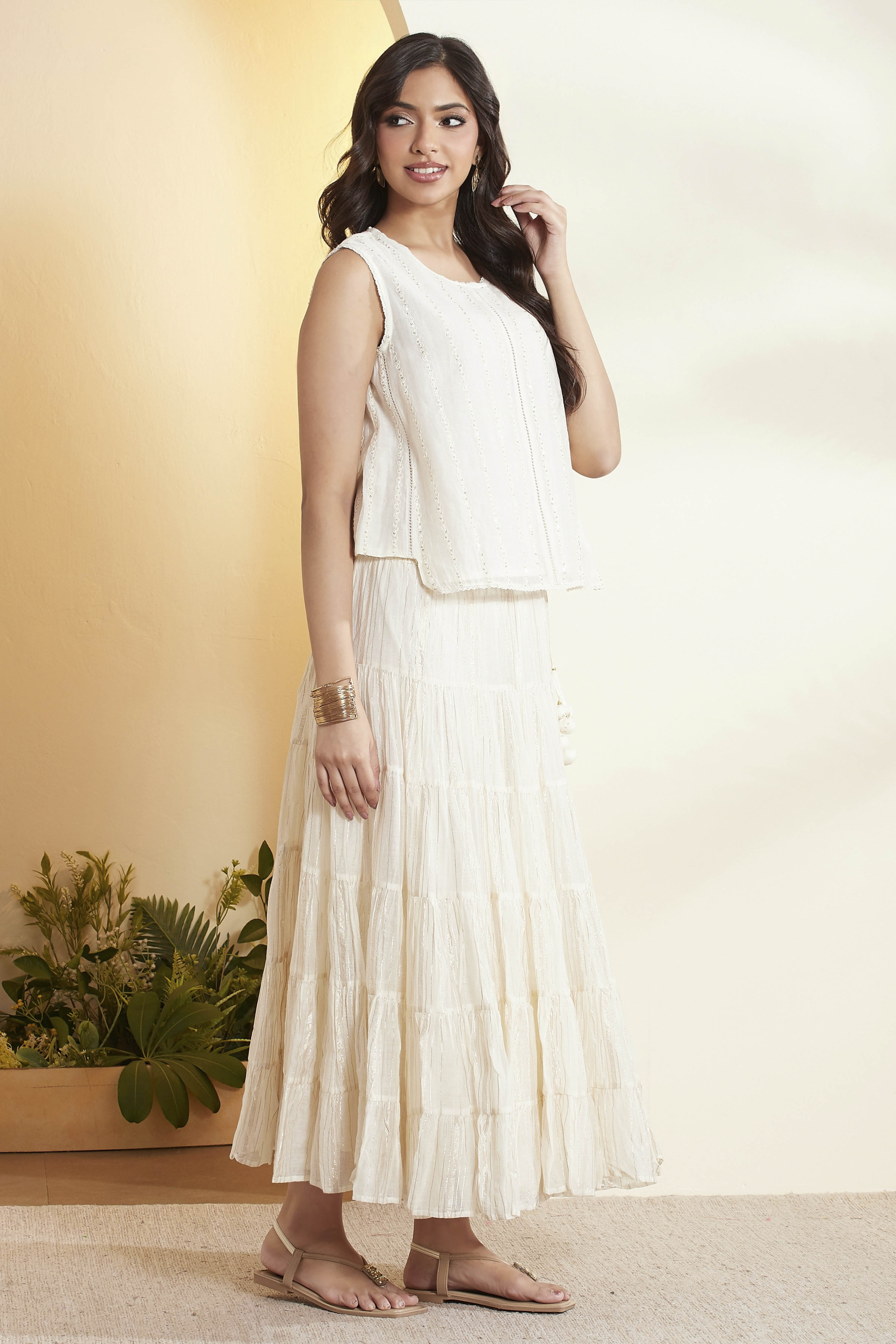 Off-White Cotton Embroidered Silk Fusion Set image number 8