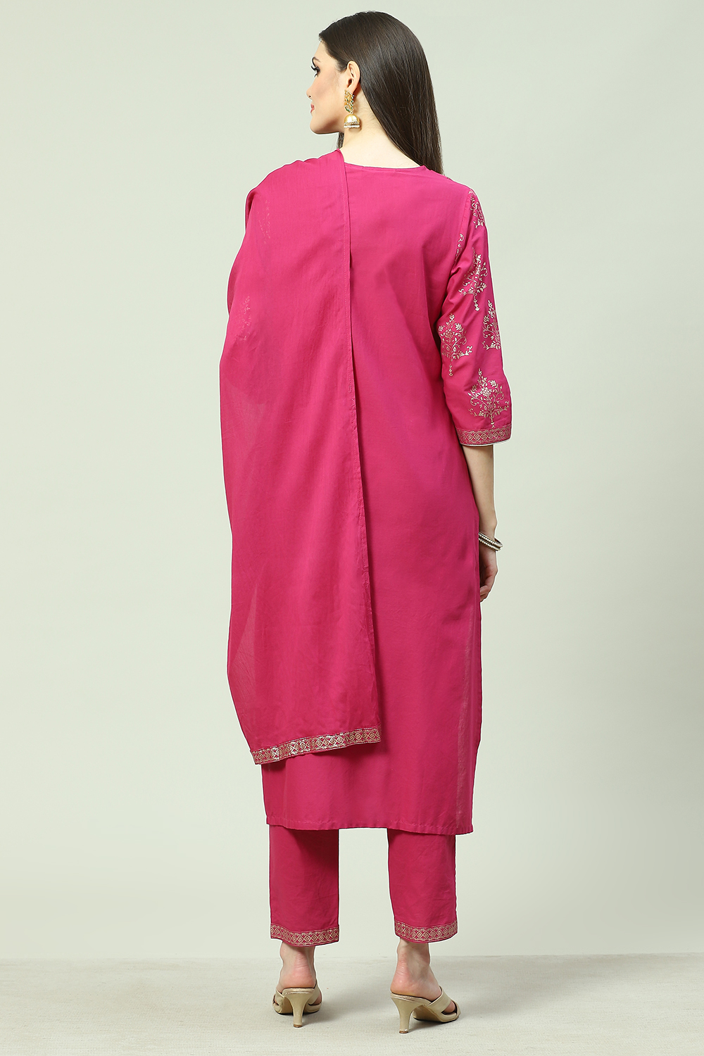 Coral Cotton Straight Kurta Regular Pants Suit Set image number 4