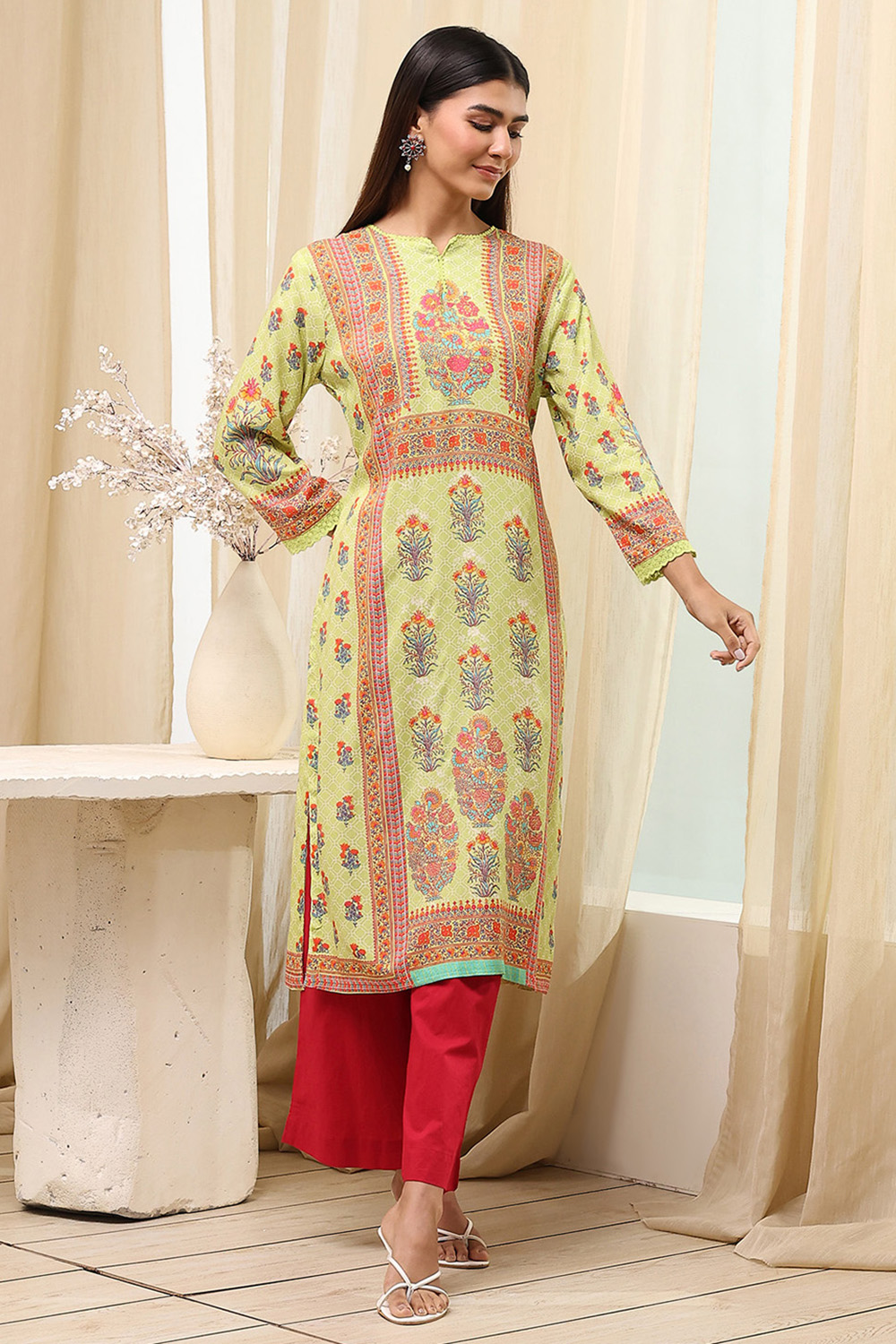 Green Viscose Rayon Straight Printed Kurta image number 5