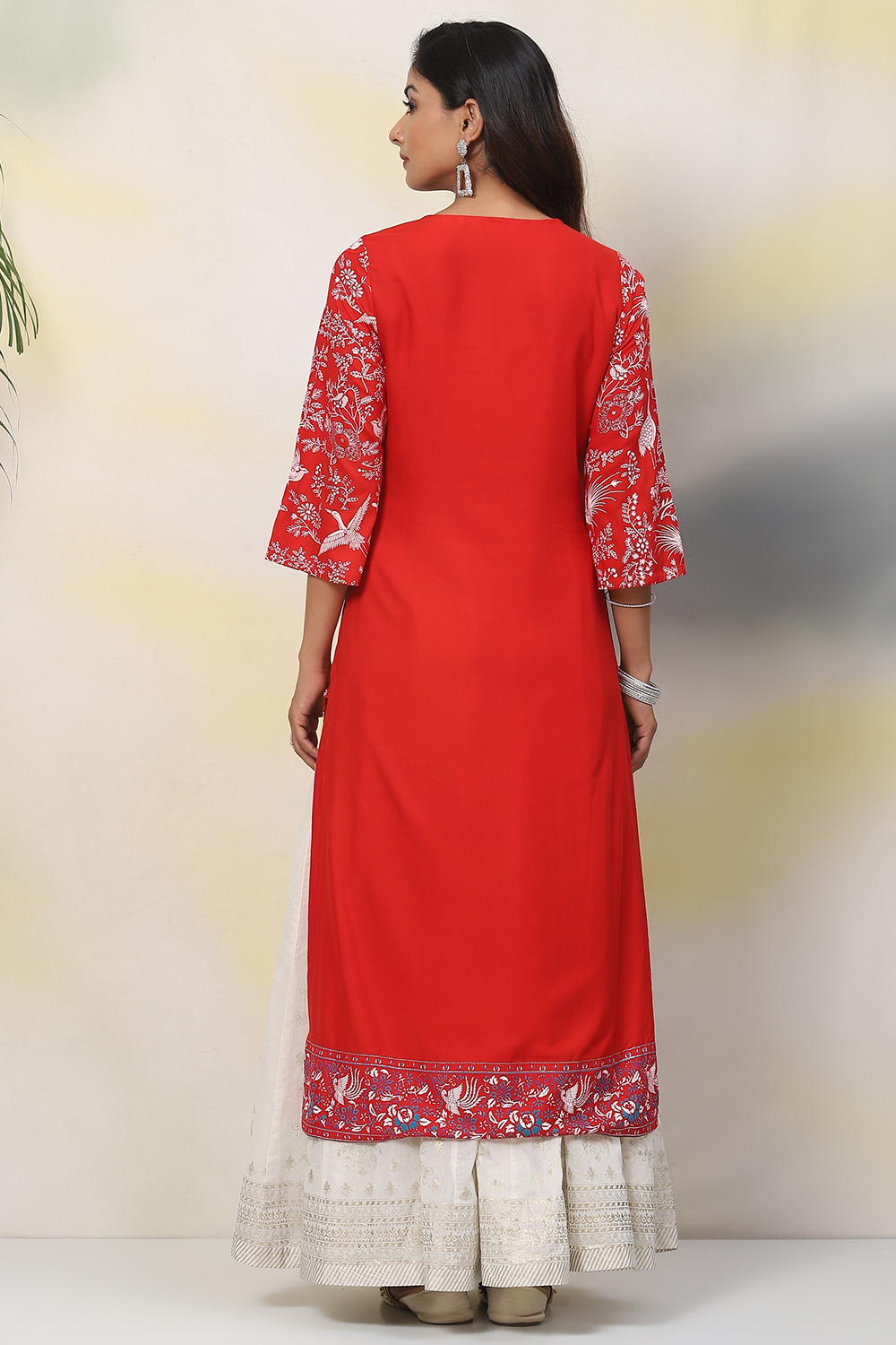 Red Straight Viscose Kurta image number 4