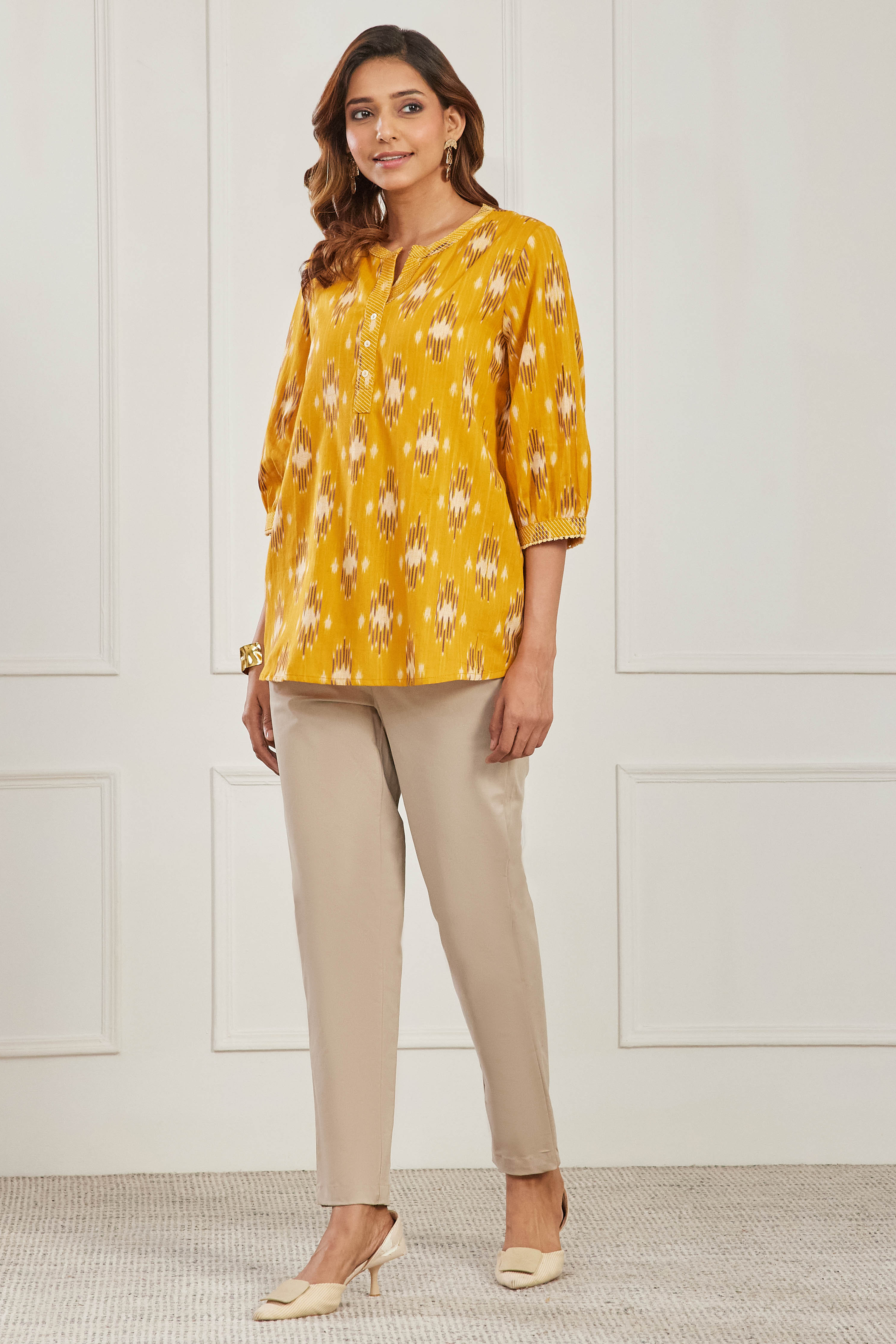 Yellow Cotton Straight Kurta image number 2