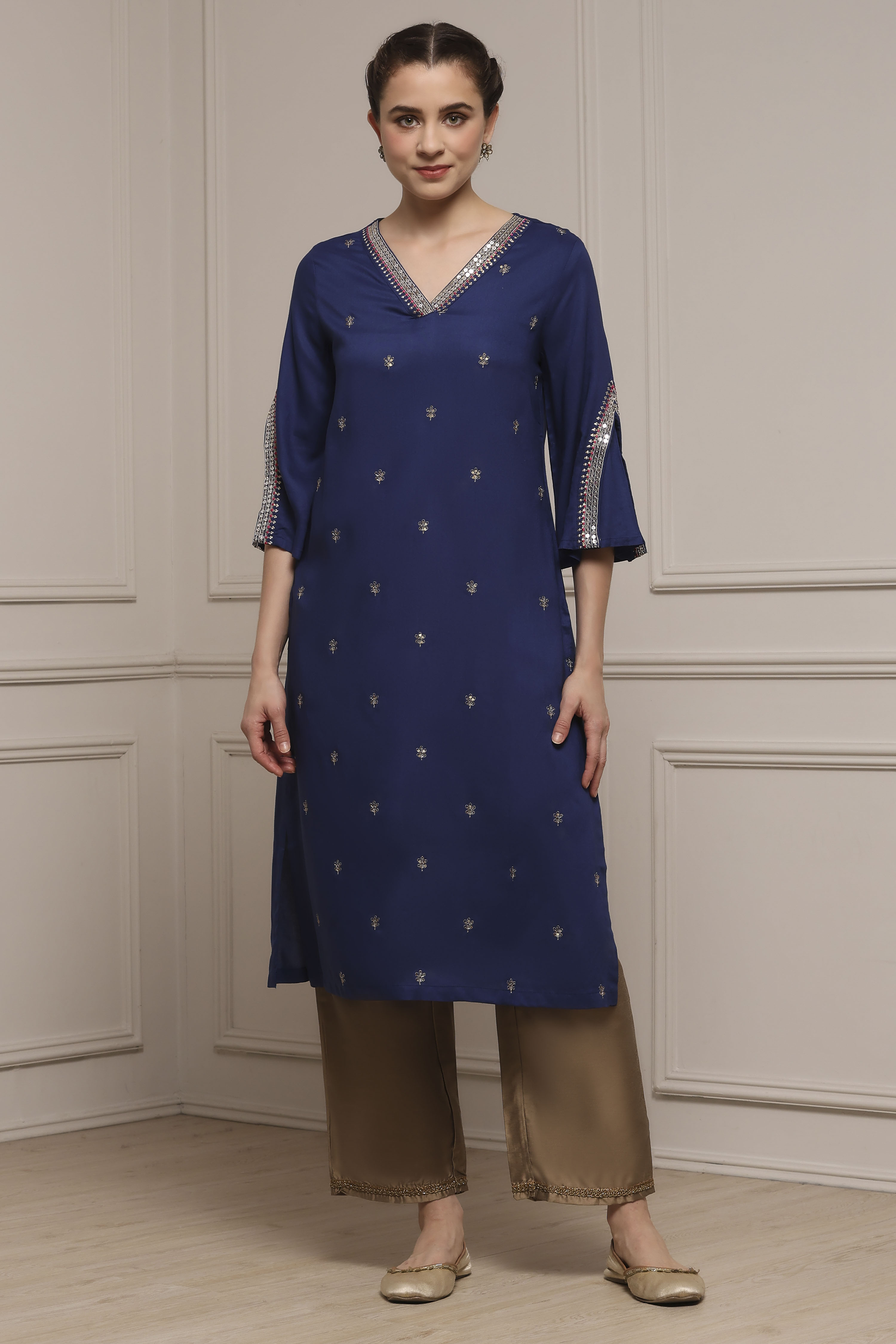 Blue Viscose Rayon Straight Kurta image number 0