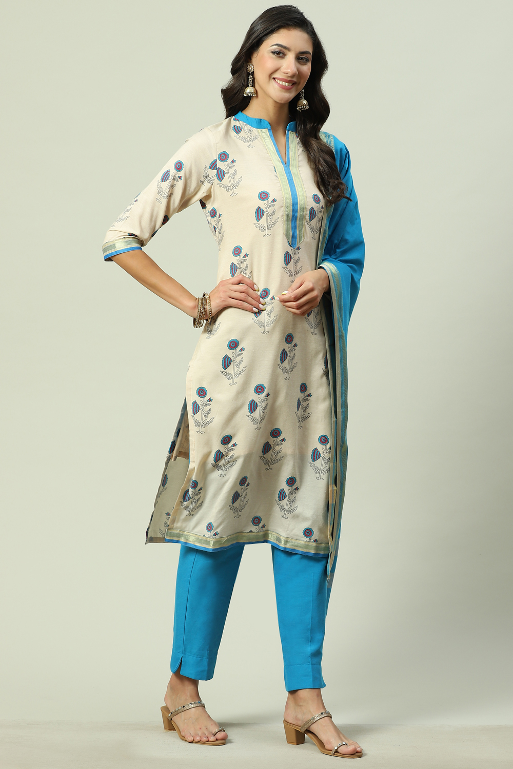 Off White Cotton Unstitched Suit Set image number 0